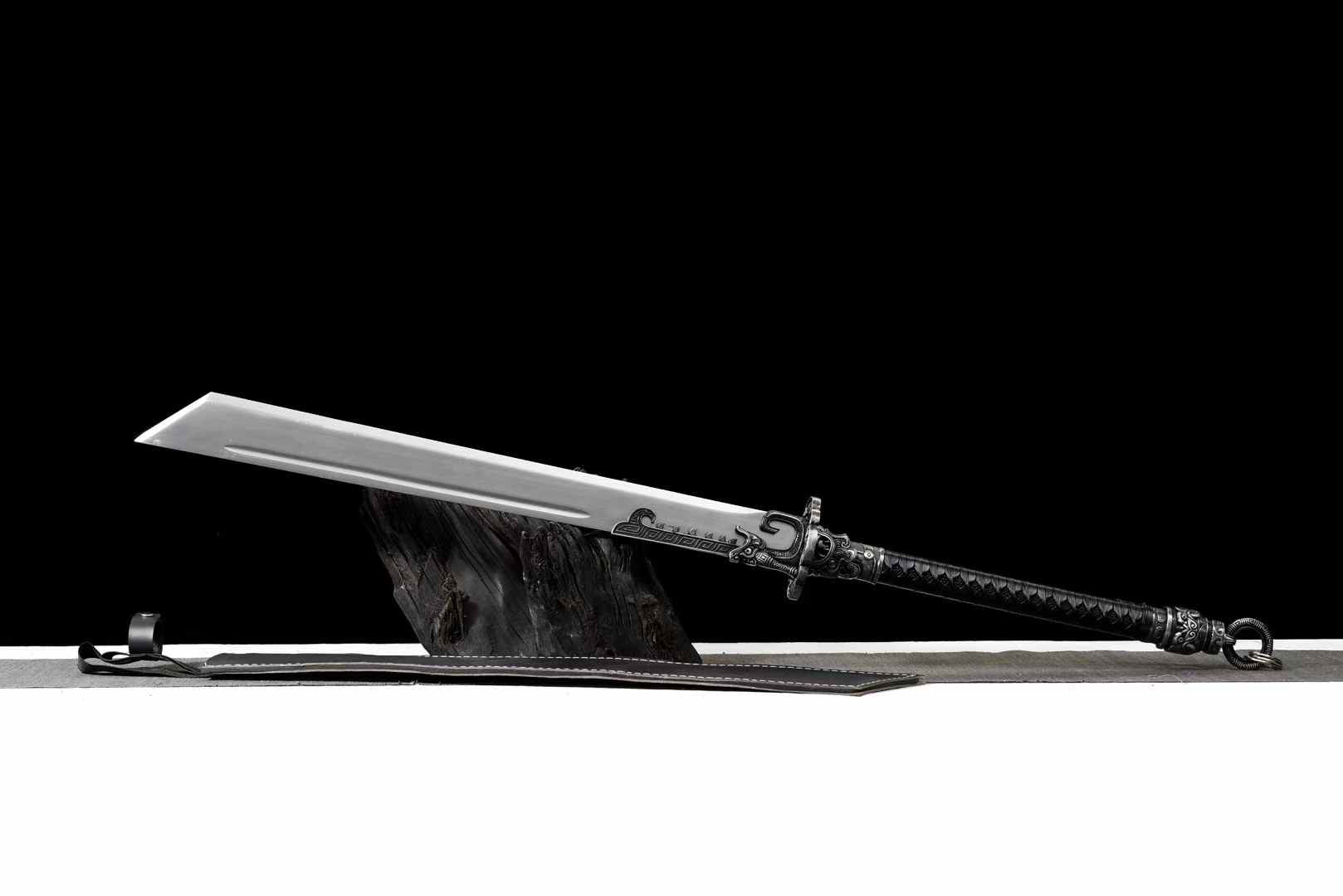 Jinyiwei Saber | Hand-Forged High Manganese Steel Chinese Ming Dynasty Sword with Alloy Fittings & Faux Leather Scabbard