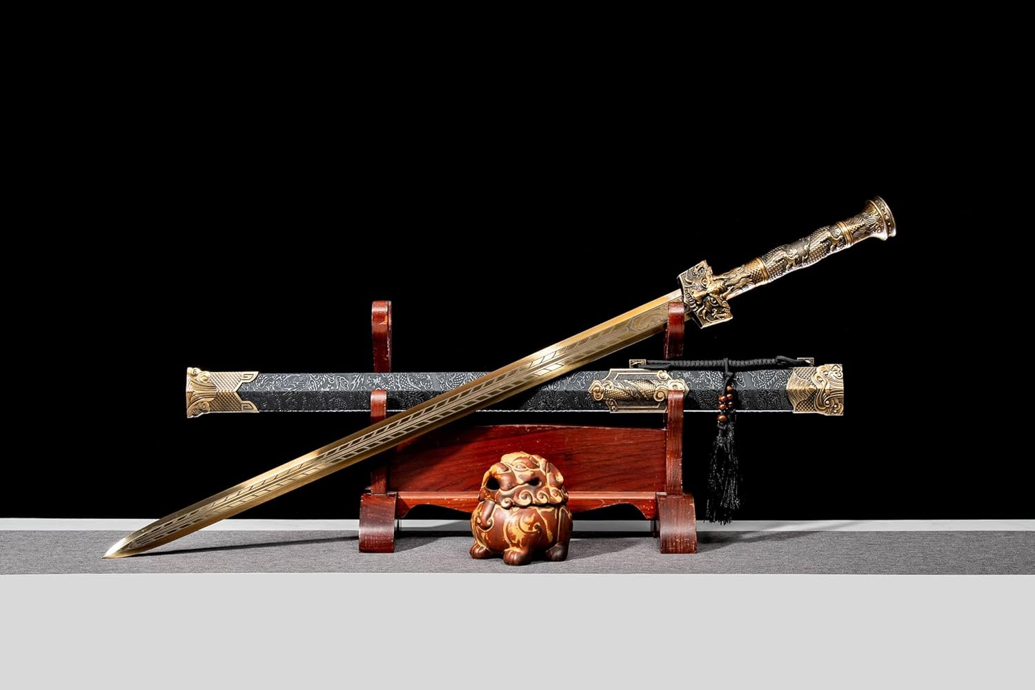 Hand-Forged Han Jian Sword – High Carbon Steel, Faux Leather Scabbard ...