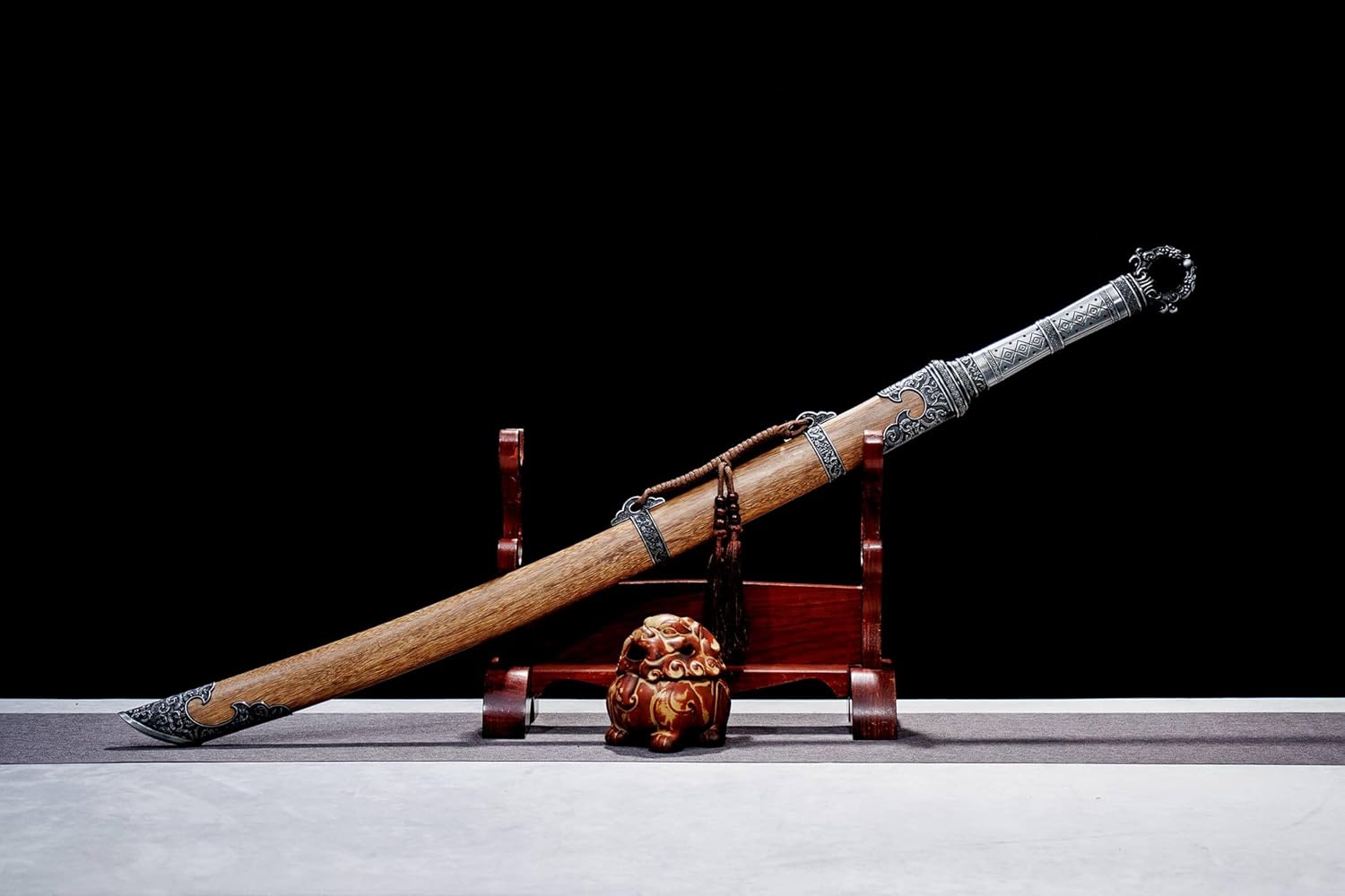 Xiuchun Dao | Hand-Forged High Manganese Steel Chinese Saber with Teak Scabbard & Ring Pommel Fittings