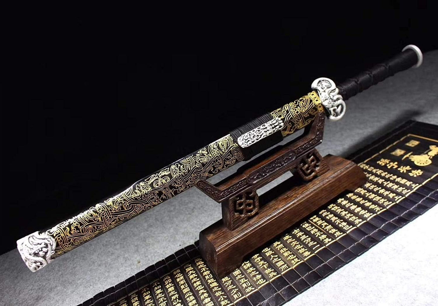 Han jian,Handmade Art High Carbon Steel Etch Blade,Solid Wood Scabbard