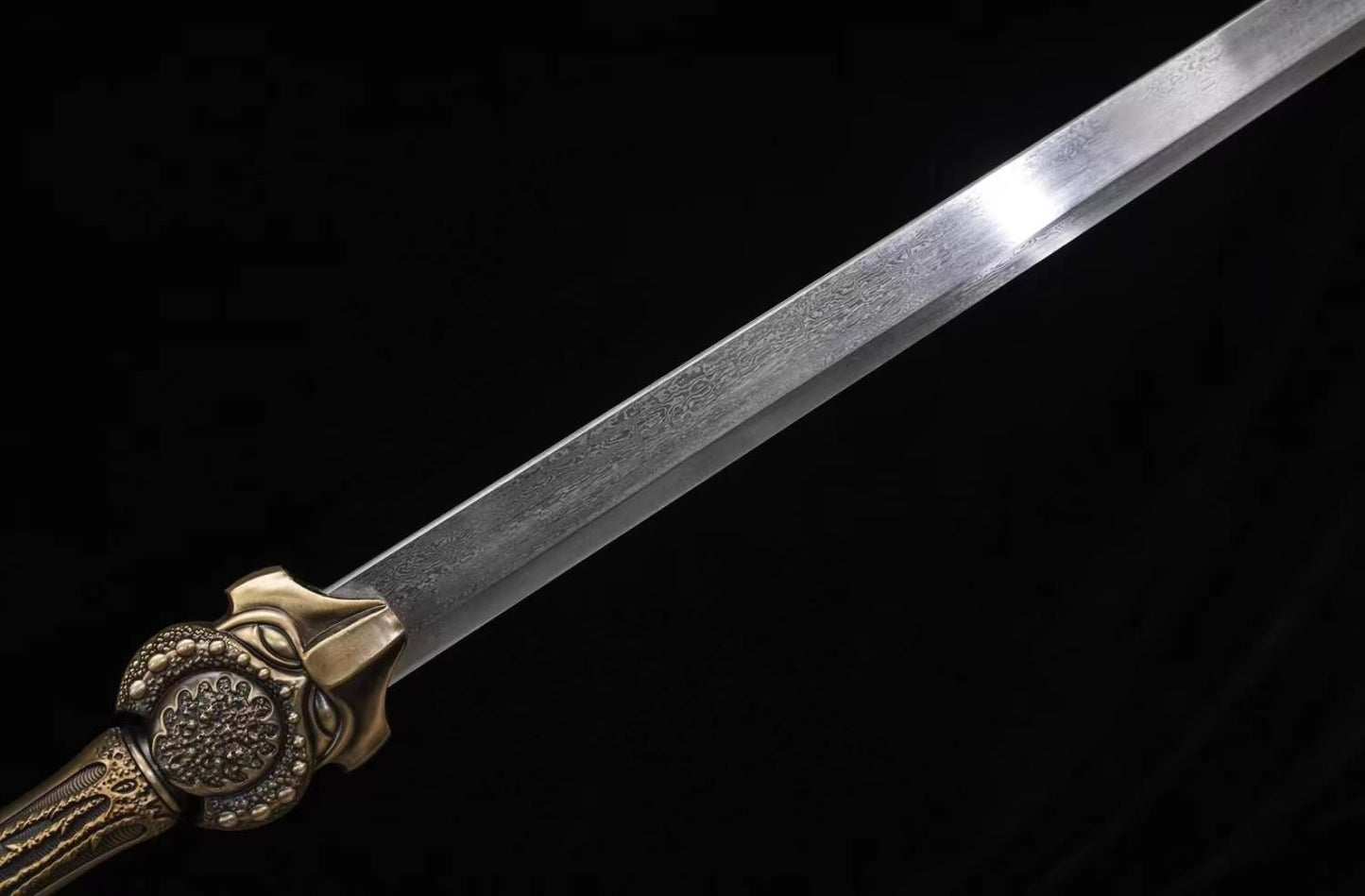 Traditional Chinese Tang Dao Sword-Hand Forged Damascus Steel Blade,Brass Scabbard