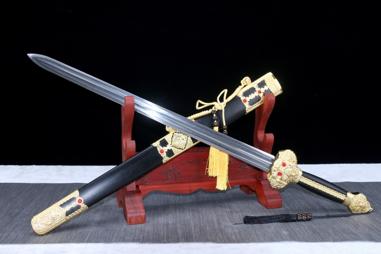 Yongle jian Sword,Damascus Steel Blades,Black Wood Scabbard,Alloy Fittings