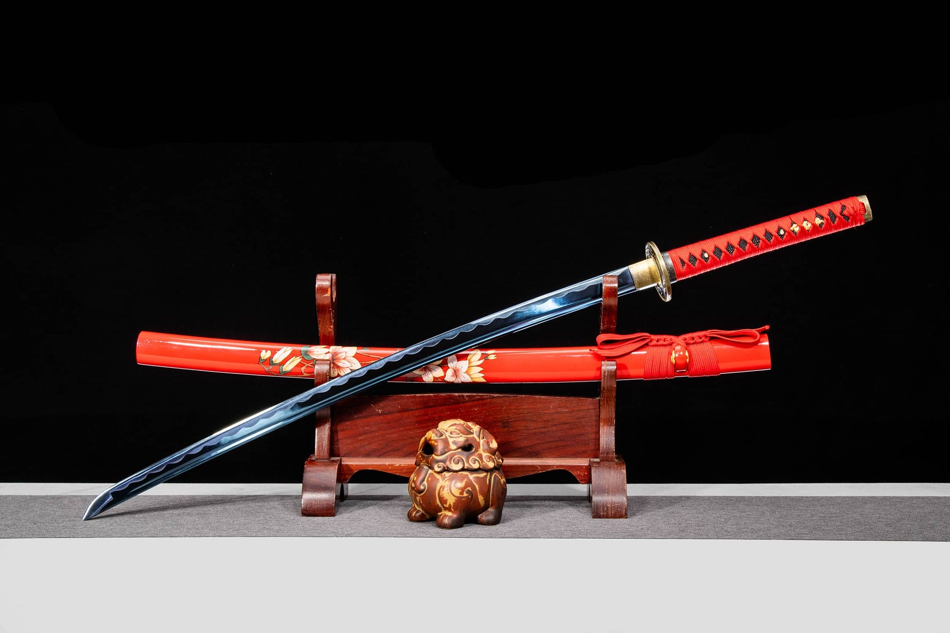 Chixia Katana – 40.6″ Manganese Steel, Red Lacquer Saya & Cord-Wrapped Handle