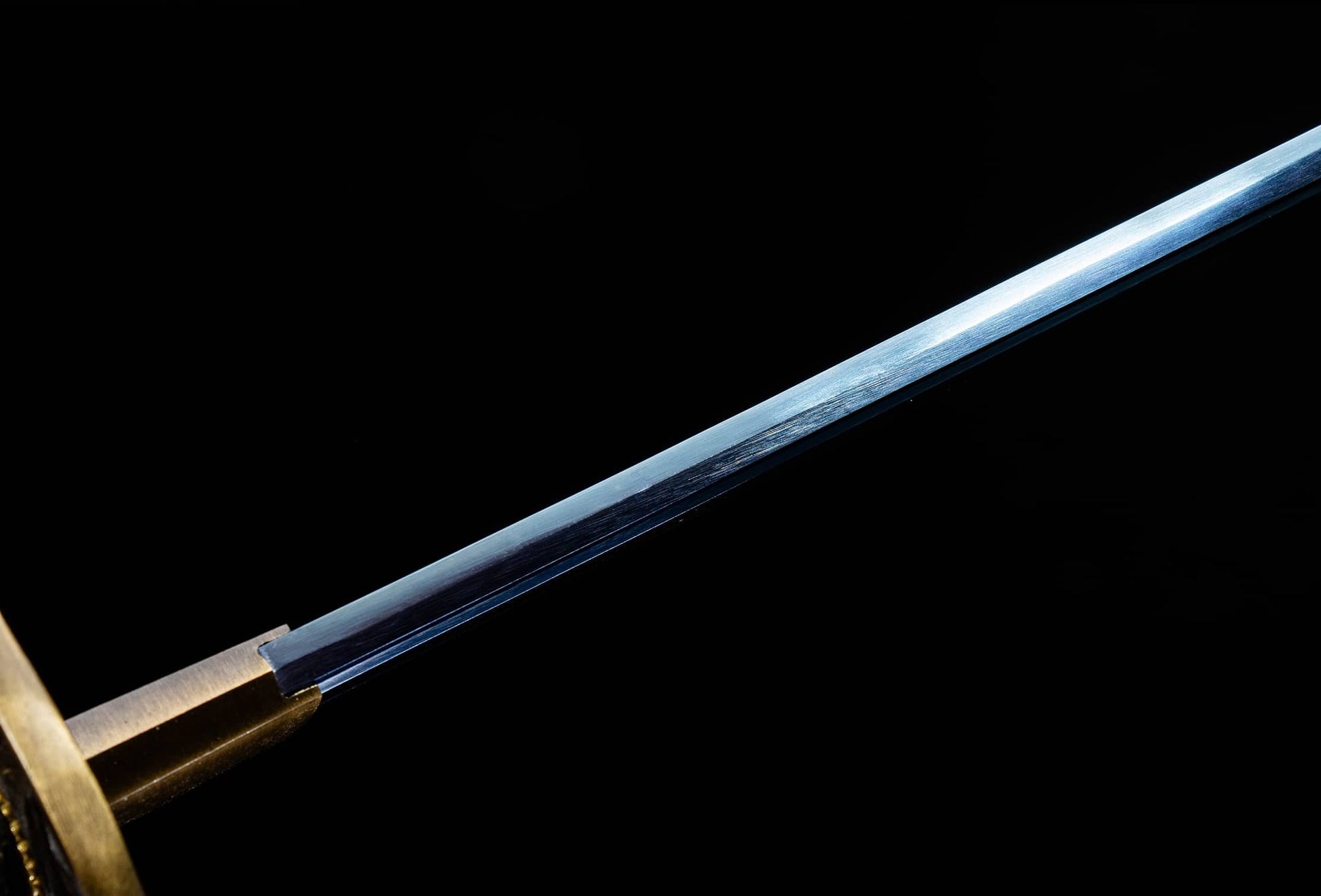 Chixia Katana – 40.6″ Manganese Steel, Red Lacquer Saya & Cord-Wrapped Handle