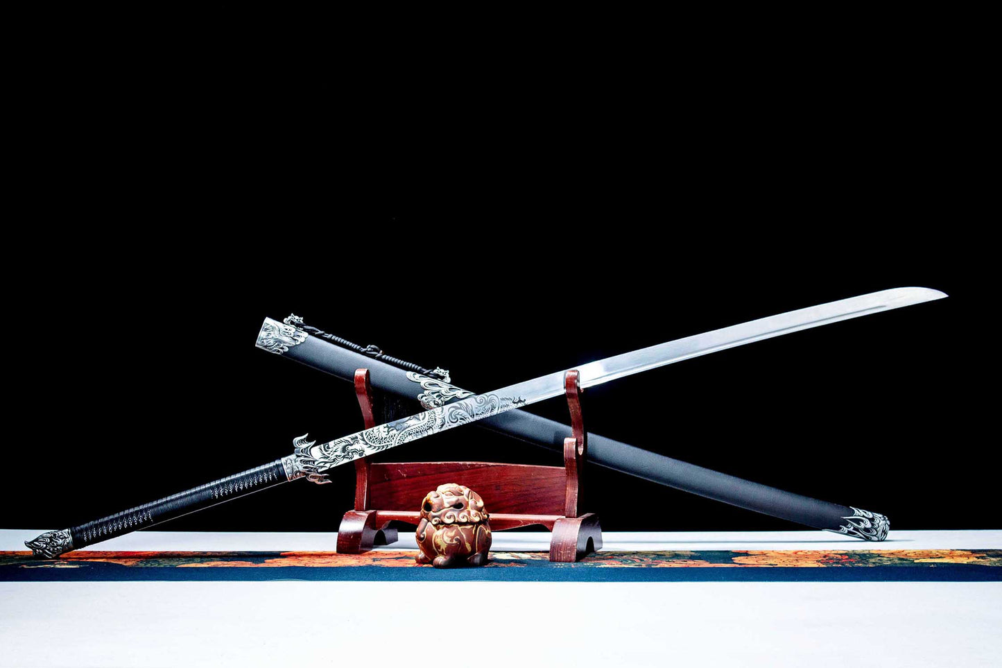 Panlong Miao Dao – 55.9″ Manganese Steel Chinese Broadsword