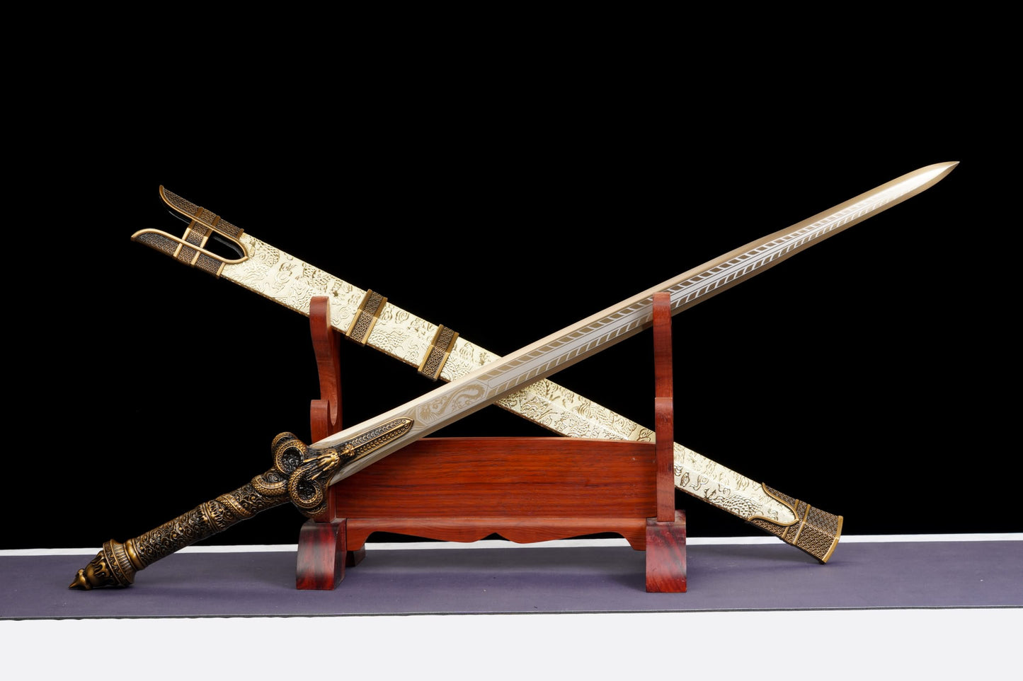 Longyuan Jian – Engraved Chinese Sword with Dragon Scabbard & Brass-Style Fittings