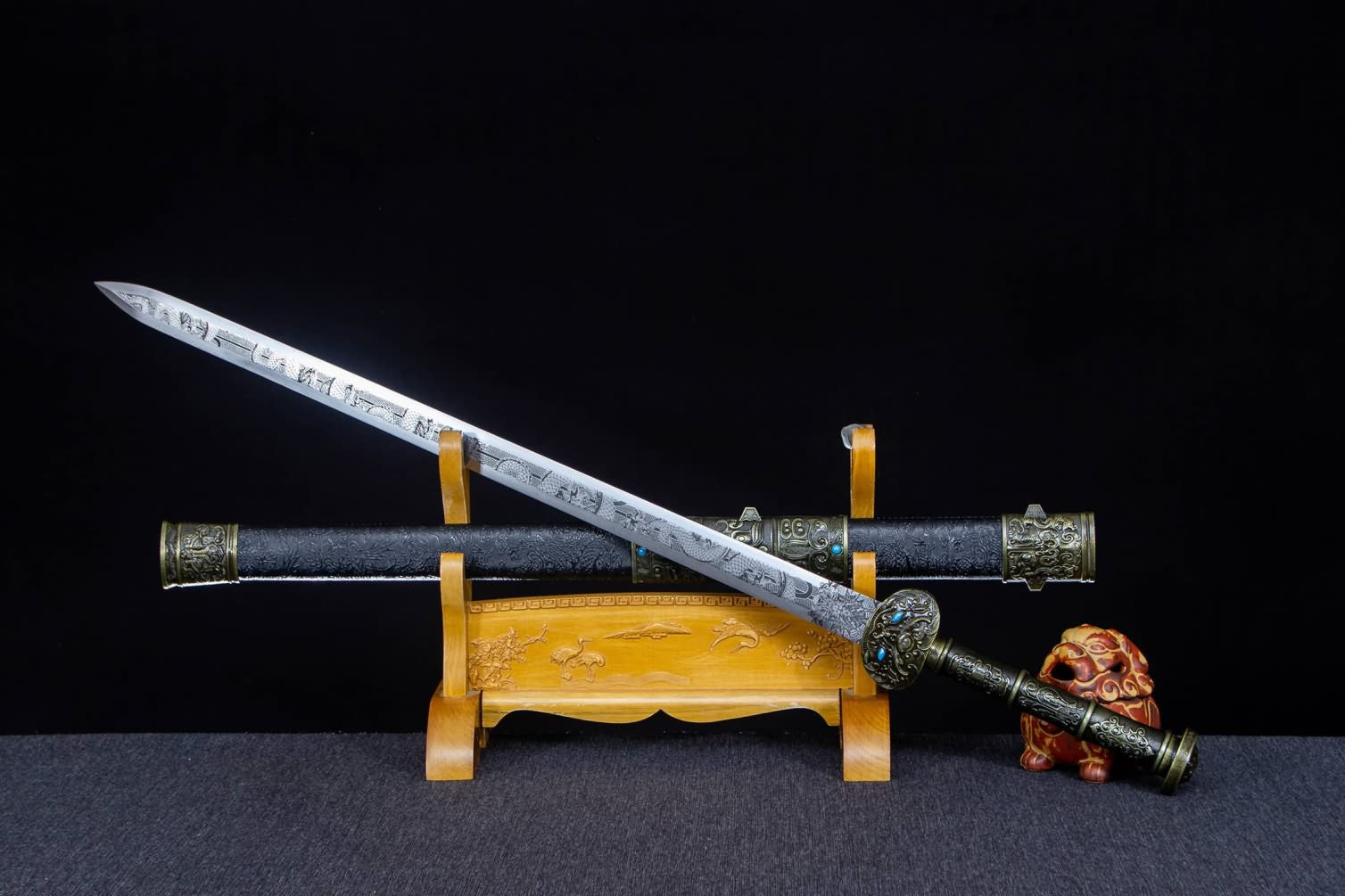 Authentic Fengyun Jian Sword with High-Manganese Steel Blade - Traditional Chinese Design
