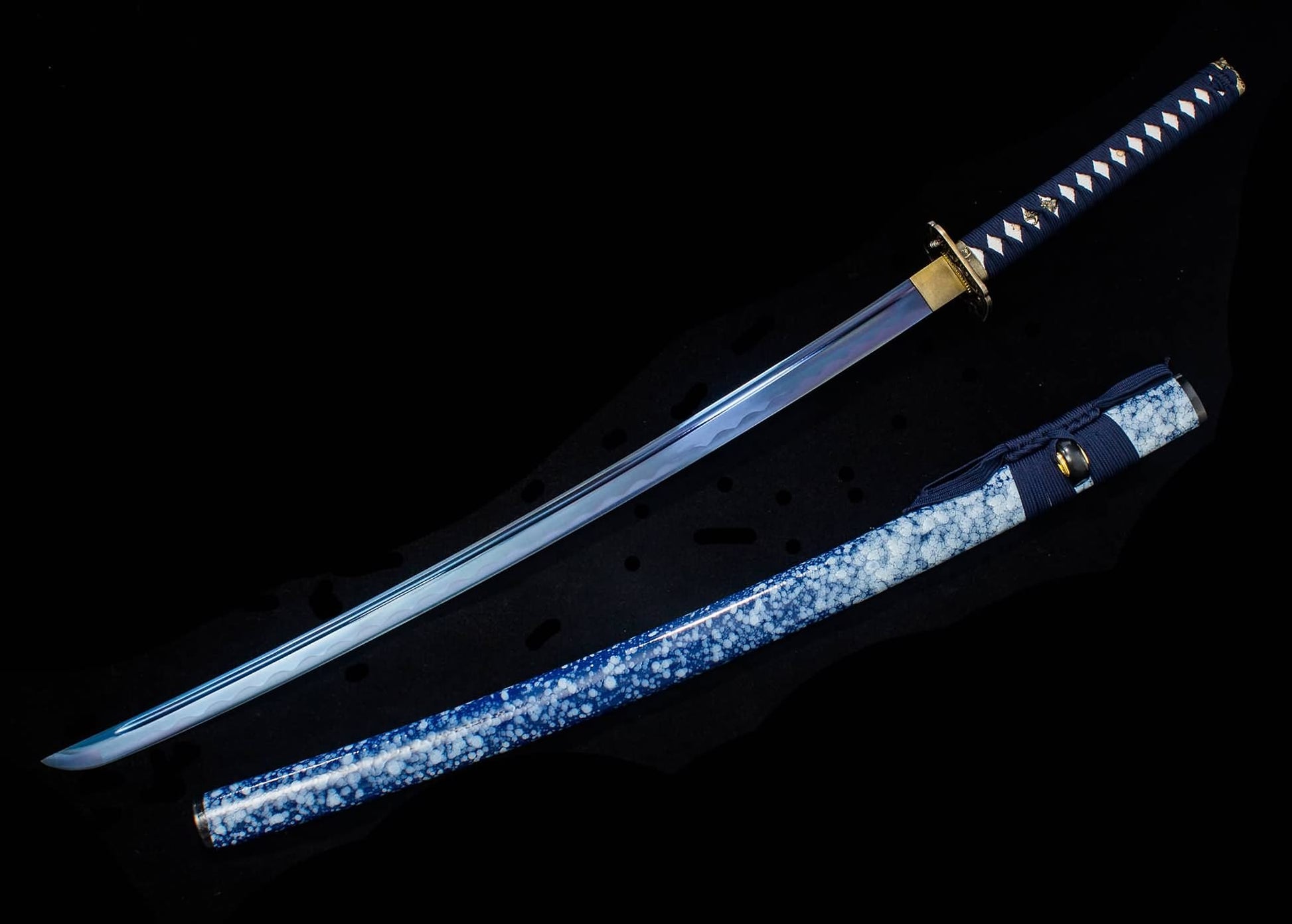 Blue Ice-Lacquer Katana – 41.1″ Manganese-Steel Blade, Navy Cord Wrap