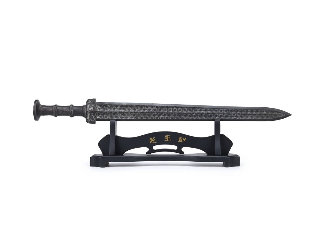 Bronze-Style Chinese Jian – Handmade Green-Finish Brass Display Sword, 24 Inch