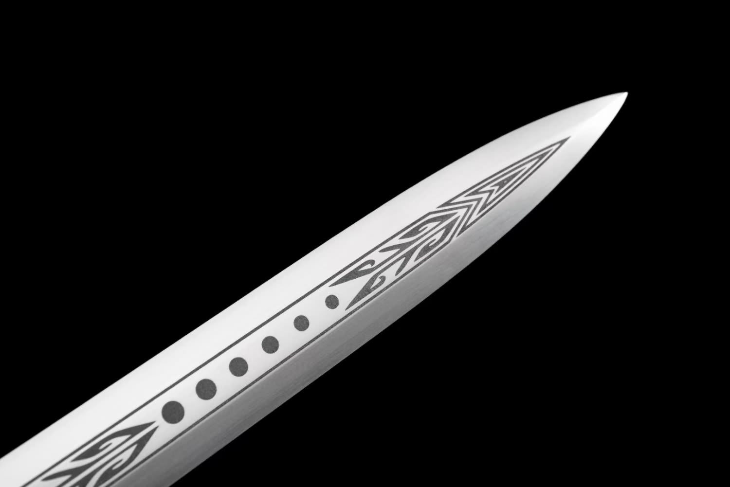 War Sword with Spring Steel Engraved Pattern Blade Chinese