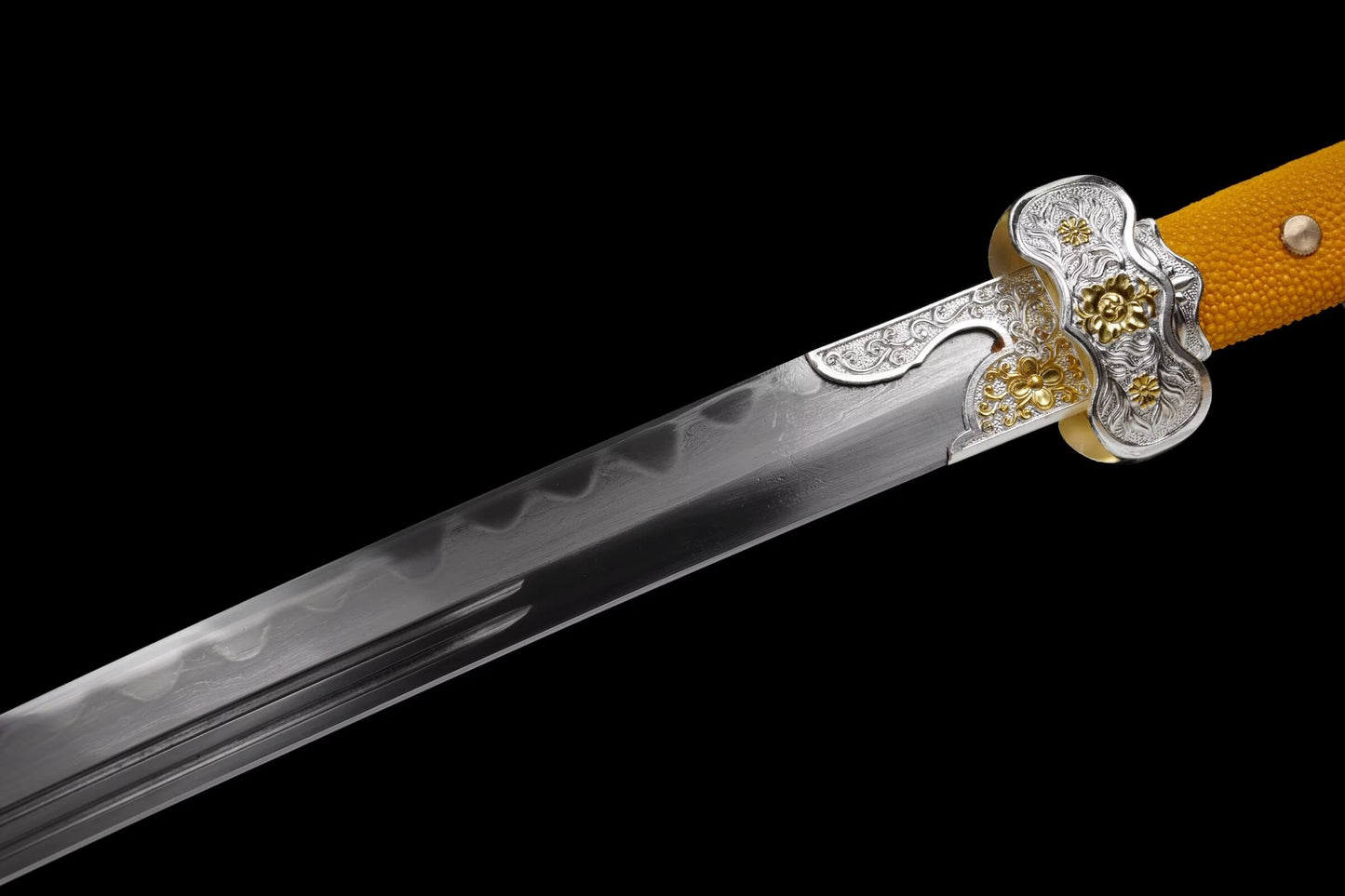 Sakura War Dao | Hand-Forged Five-Layer Steel Chinese Saber with Yellow Ray-Skin Scabbard & Gilt-Brass Fittings