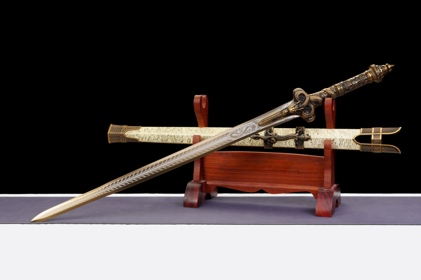 Longyuan Jian – Engraved Chinese Sword with Dragon Scabbard & Brass-Style Fittings