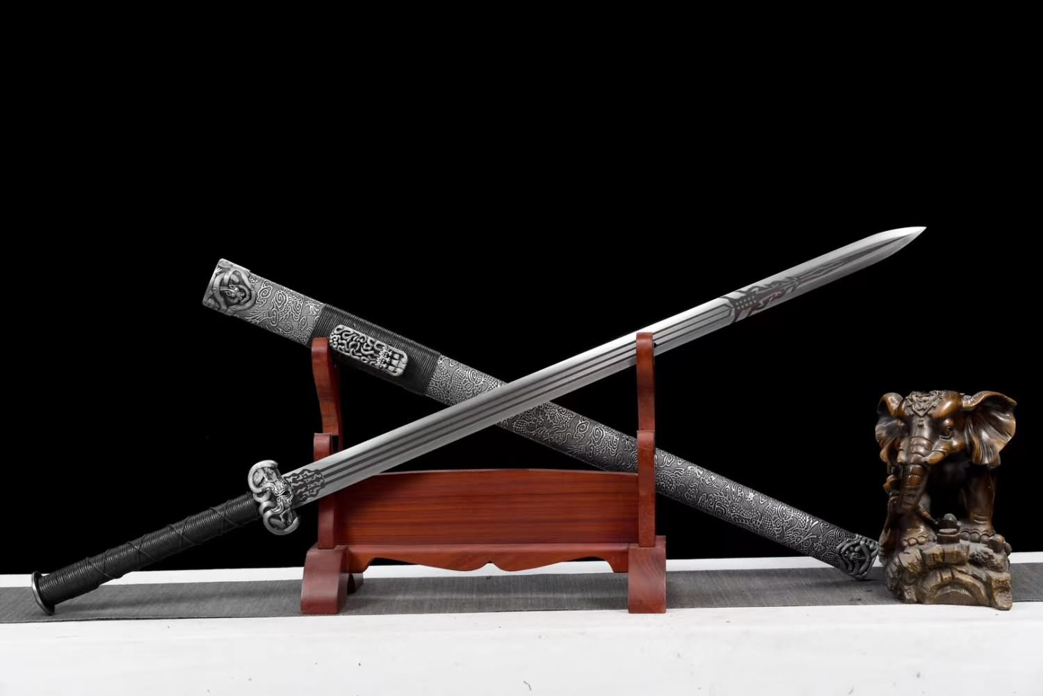 Han Sword - High Carbon Steel Blade, Silver Gray Scabbard - Martial Arts Weapon