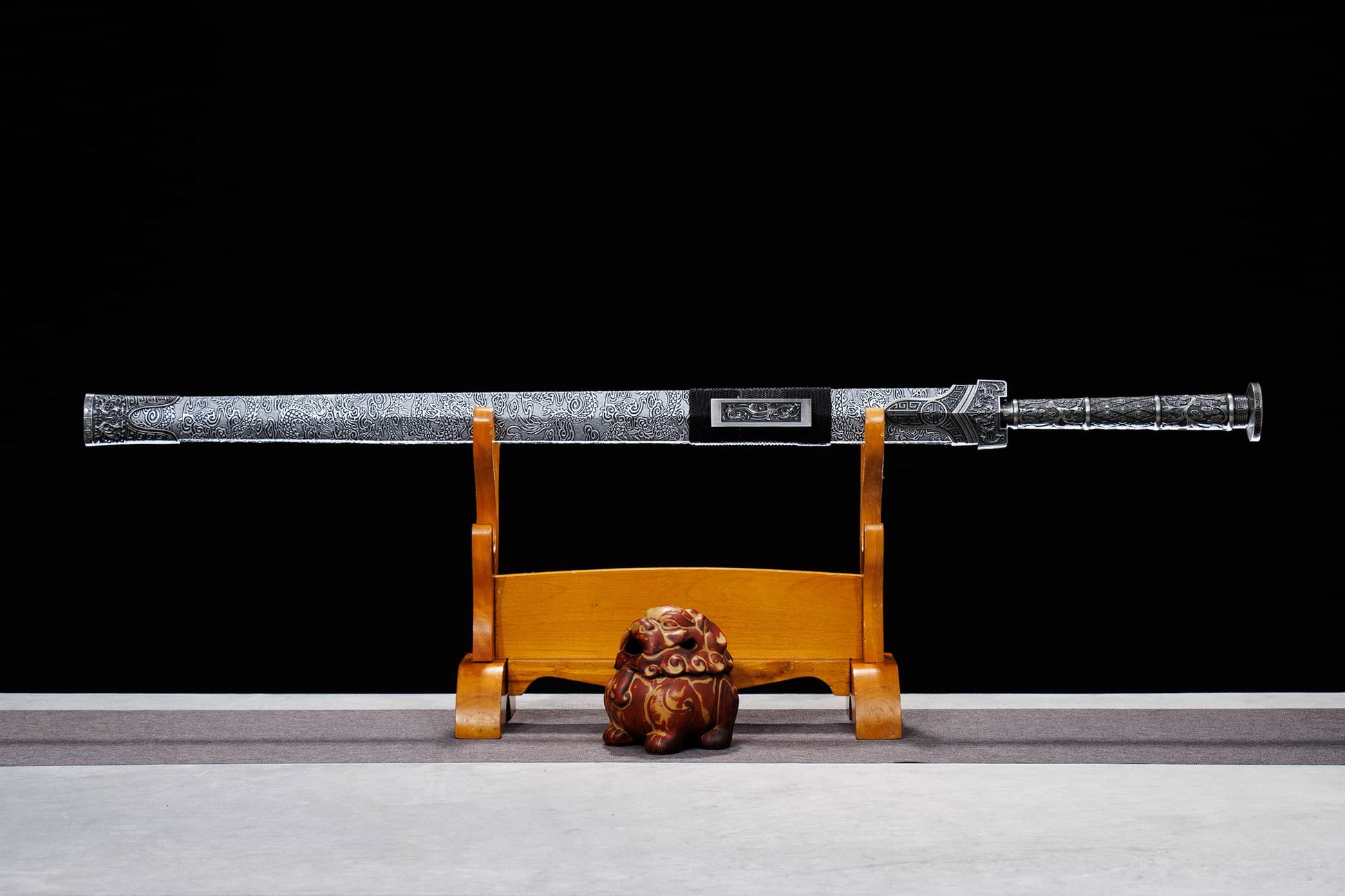 Han Jian 40.2″ Chinese Straight Sword | Longquan High-Manganese Steel Blade