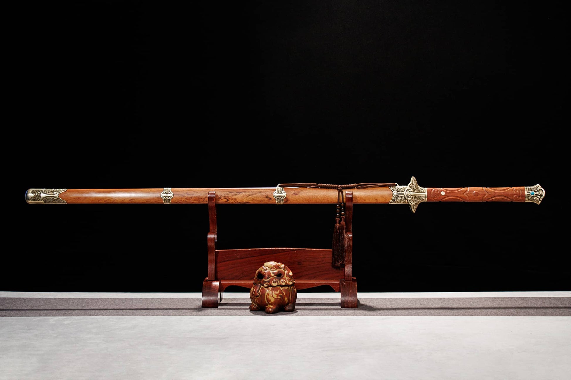 Qingming Jian | Hand-Forged Folded Pattern Steel Chinese Sword with Brass Fittings & Rosewood Scabbard