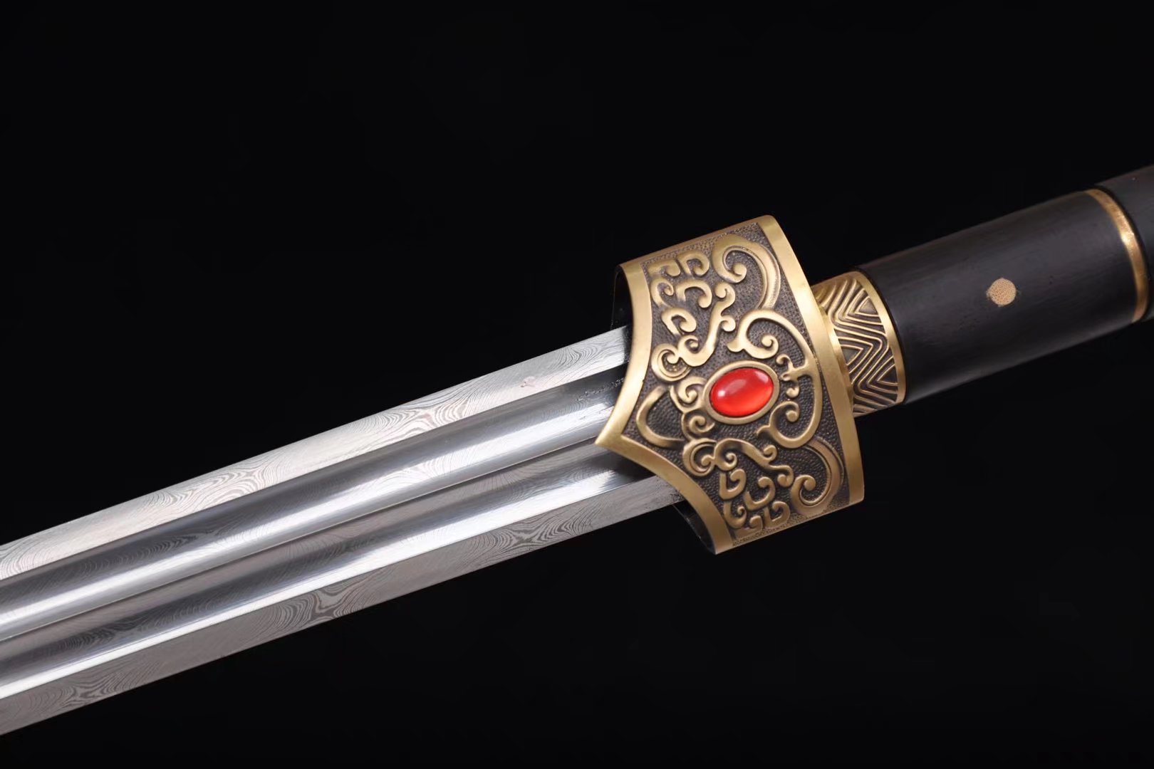 Yue King Jian | Hand-Forged Twisted-Pattern High Manganese Steel Chinese Sword with Brass Fittings & Ebony Scabbard - Chinese Sword store