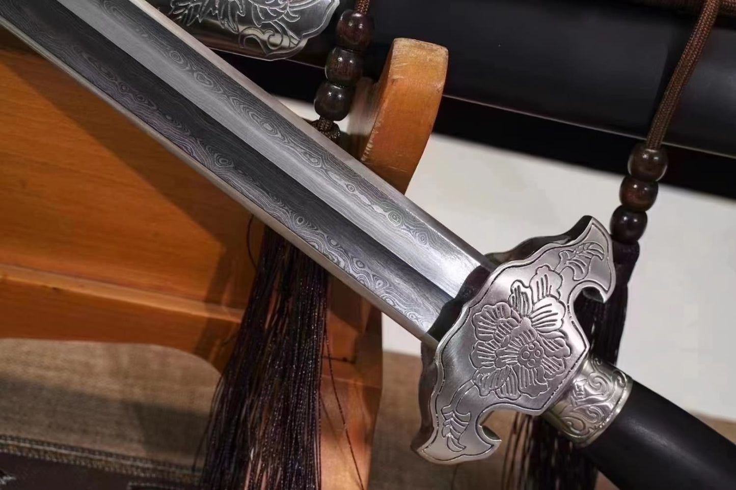 Peony Swords Real(Forged Damascus Steel Blade,Iron Fittings,Ebony Scabbard)