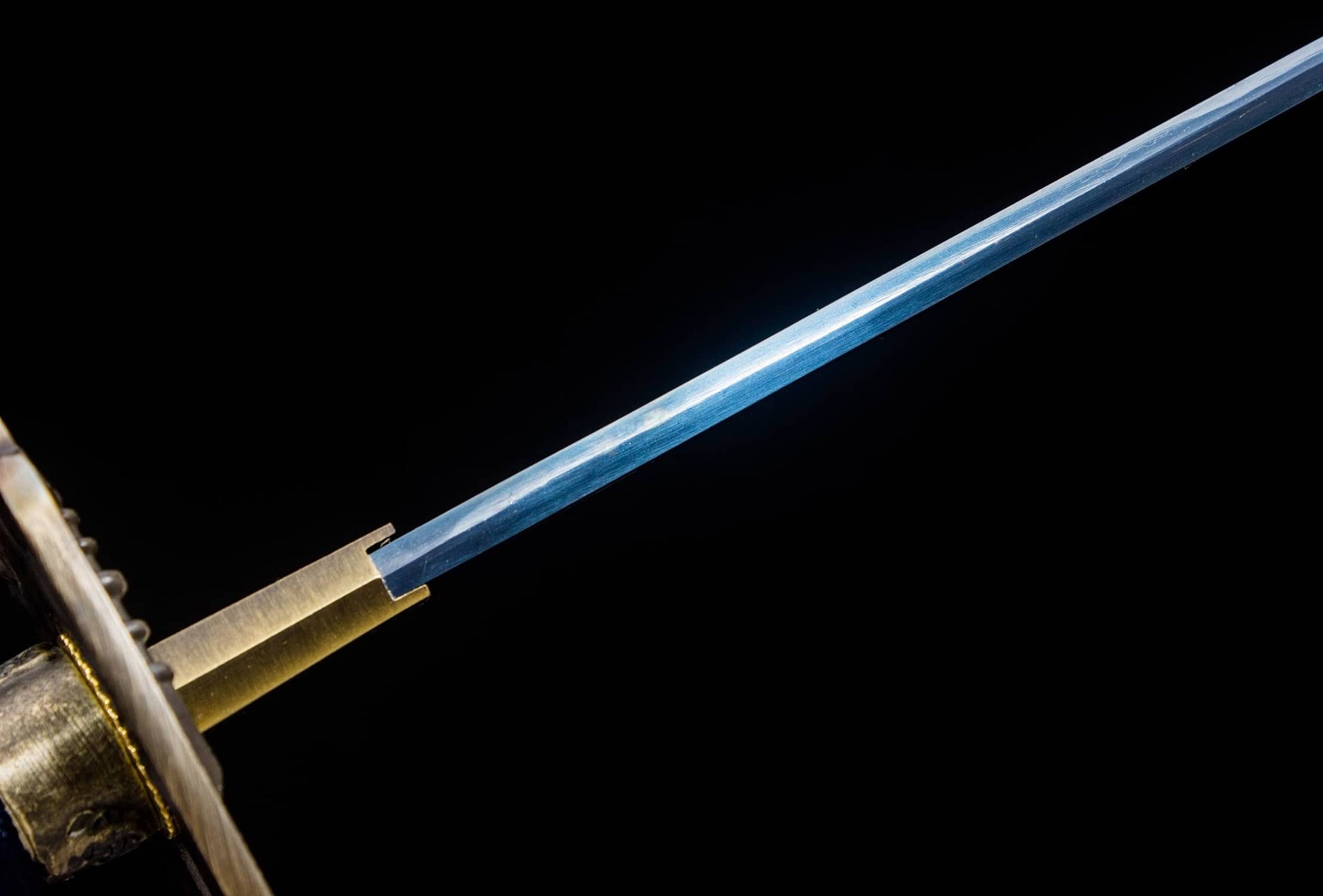 Blue Crackle-Lacquer Saya Katana – 41.1″ Manganese Steel, Indigo Cord Wrap