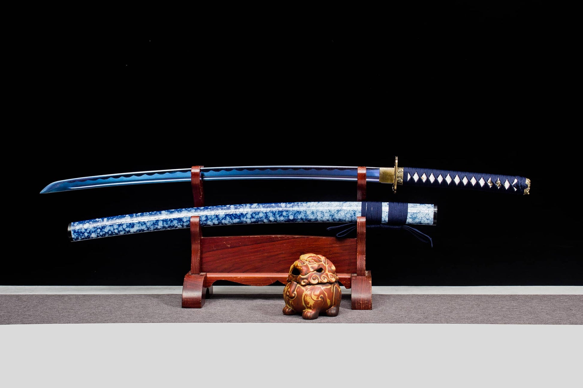 Blue Crackle-Lacquer Saya Katana – 41.1″ Manganese Steel, Indigo Cord Wrap