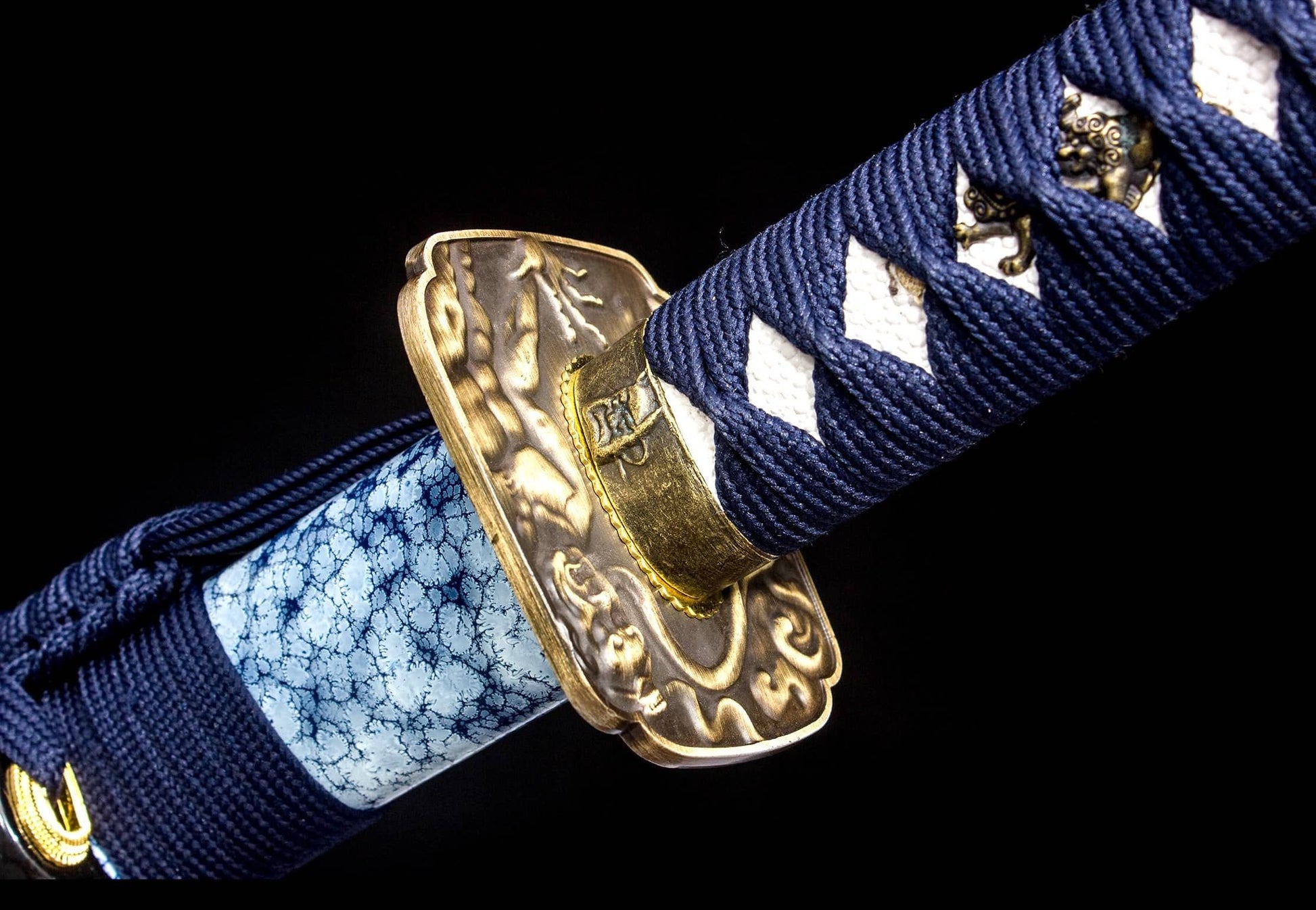 Blue Crackle-Lacquer Saya Katana – 41.1″ Manganese Steel, Indigo Cord Wrap