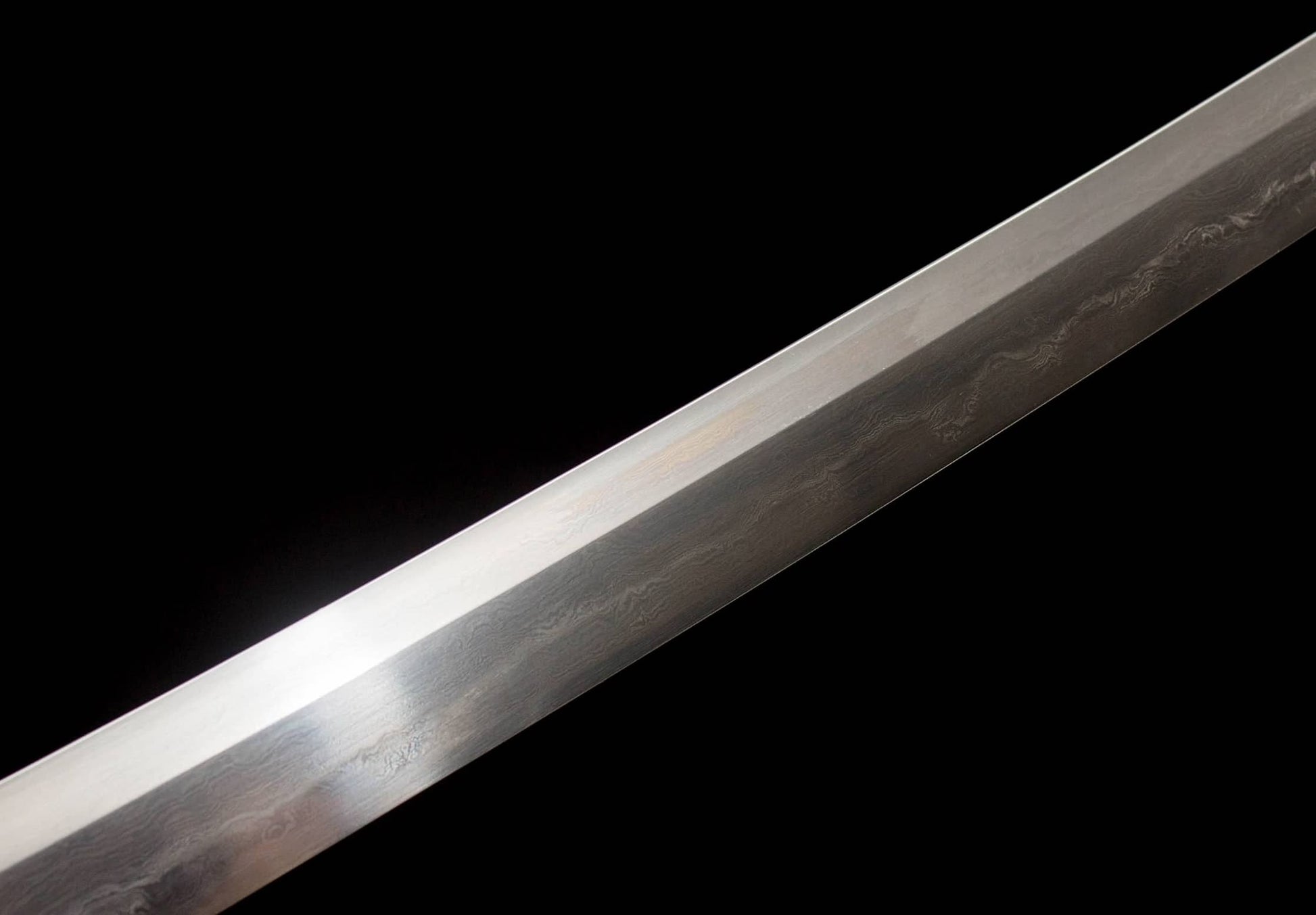 Damascus Hamon Katana – 41.1″ Pattern-Steel Blade, Green Tsuka & Amber Lacquer Saya