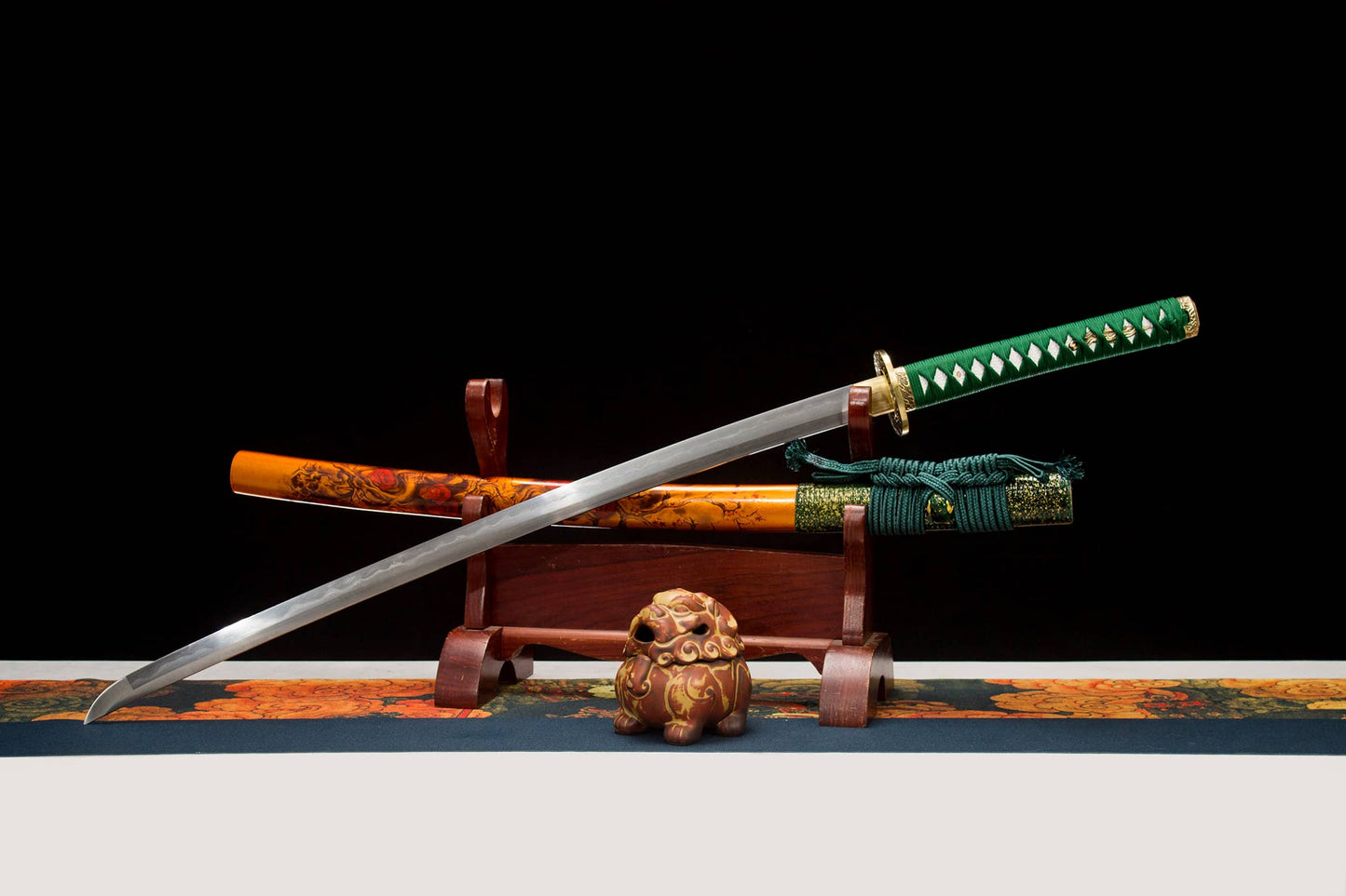 Damascus Hamon Katana – 41.1″ Pattern-Steel Blade, Green Tsuka & Amber Lacquer Saya