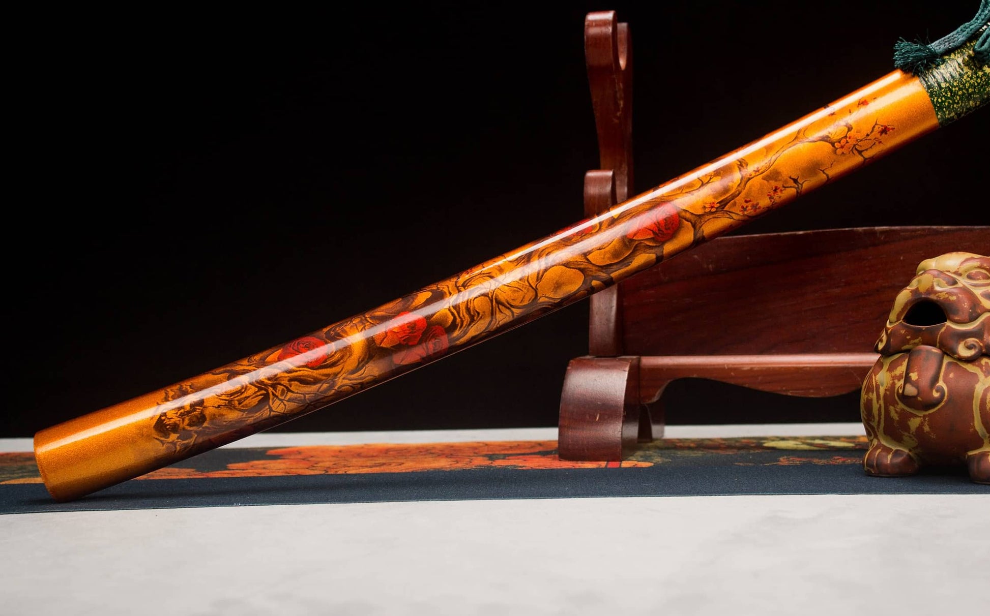 Damascus Hamon Katana – 41.1″ Pattern-Steel Blade, Green Tsuka & Amber Lacquer Saya