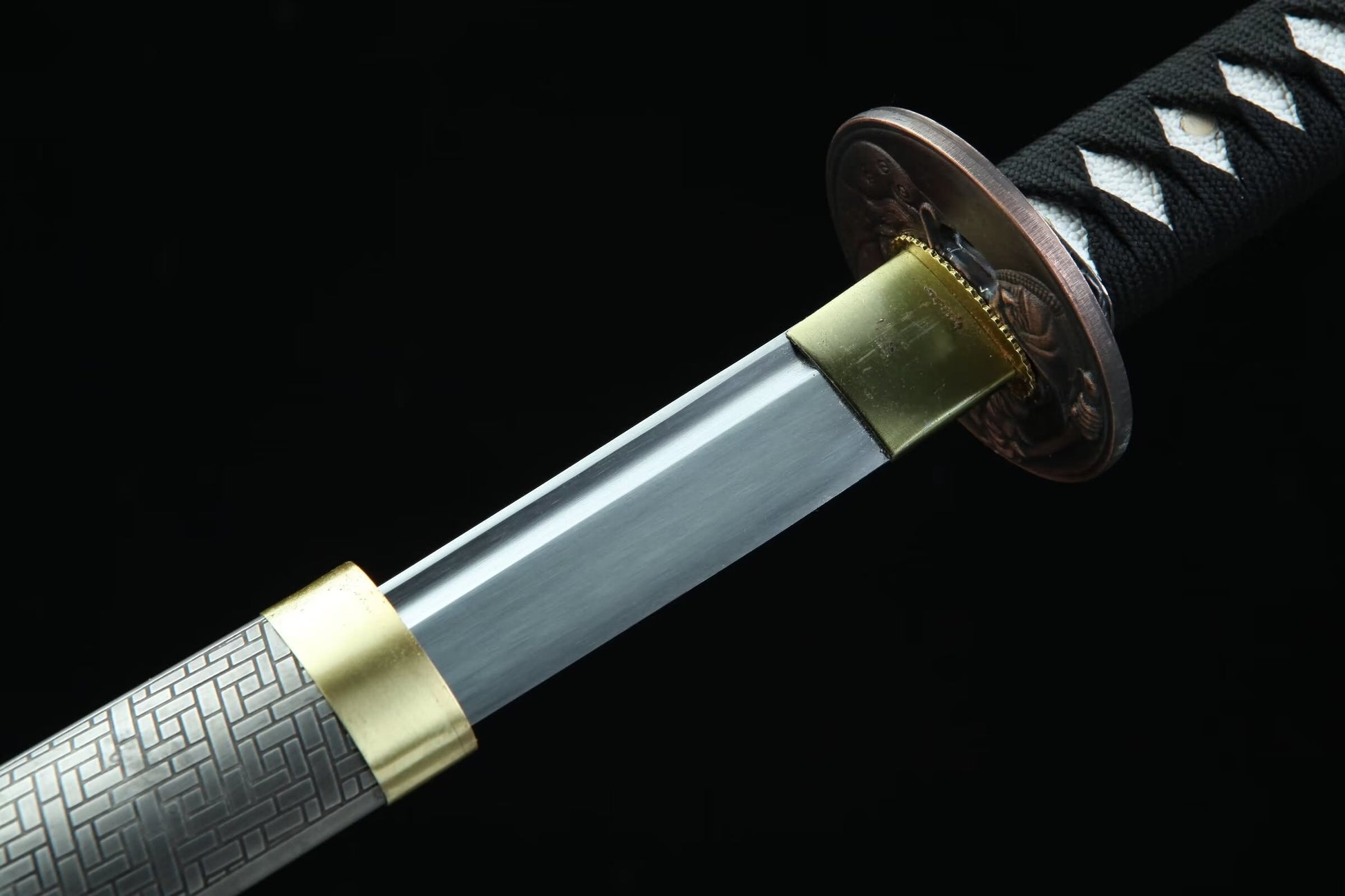 Engraved Iron-Saya Katana — 28.3″ High-Carbon Blade, Antique Copper Fittings, Hand-Wrapped Tsuka