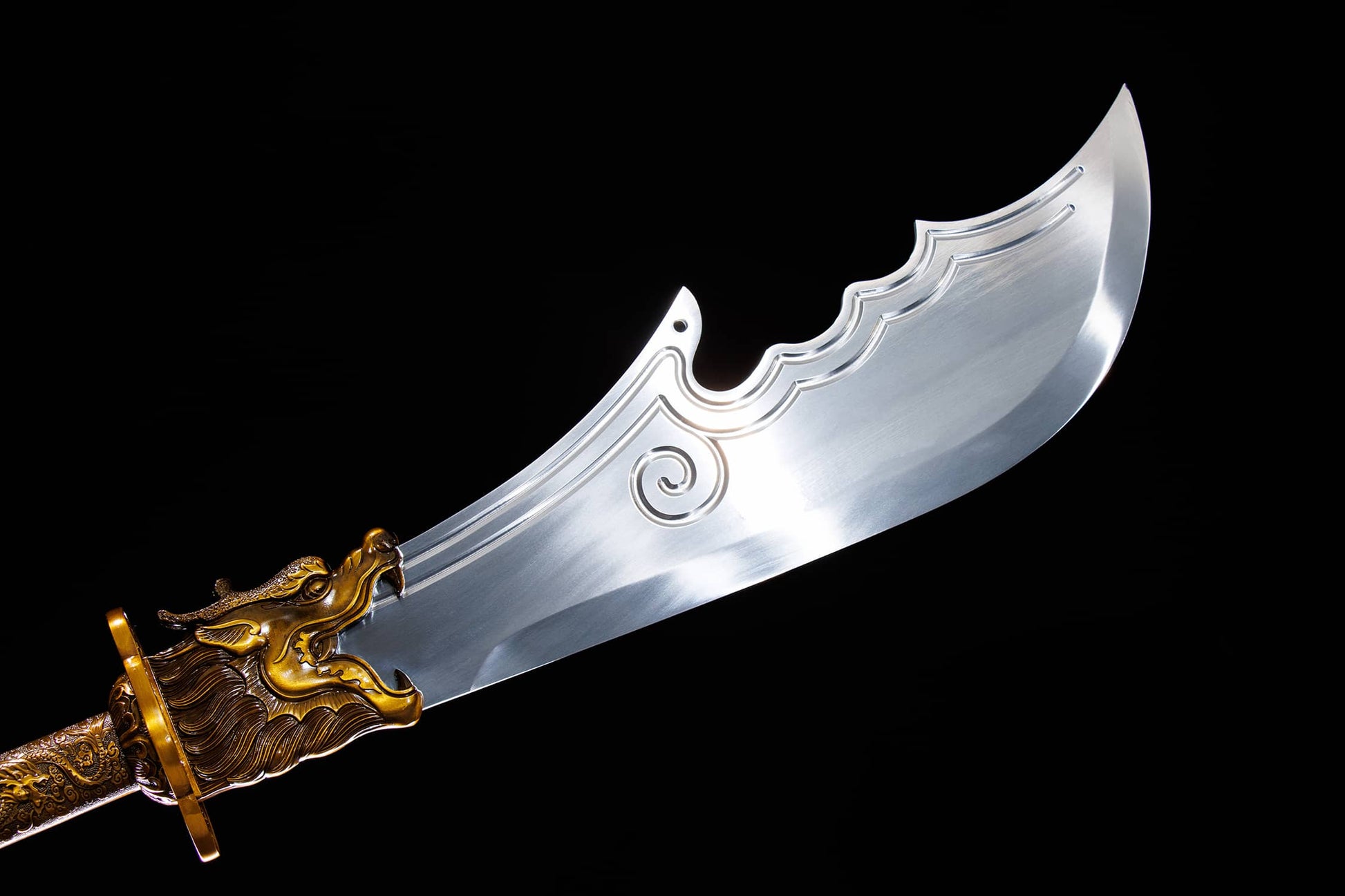 Guandao (Guan Gong Crescent Blade) – 74.4″ High-Chrome Steel, Black Lacquer Shaft