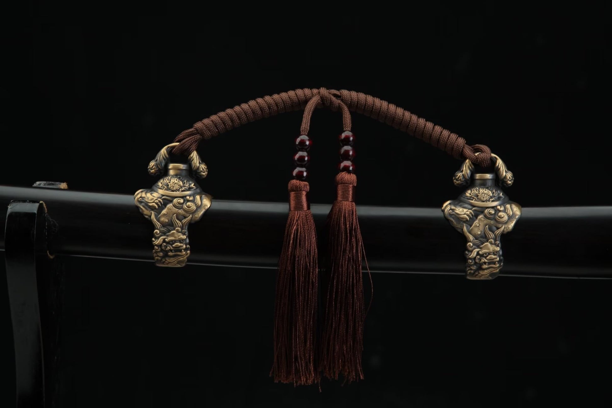 Folded Damascus Tachi — 28.7″ Blade, Ebony Saya, Carved Copper Fittings