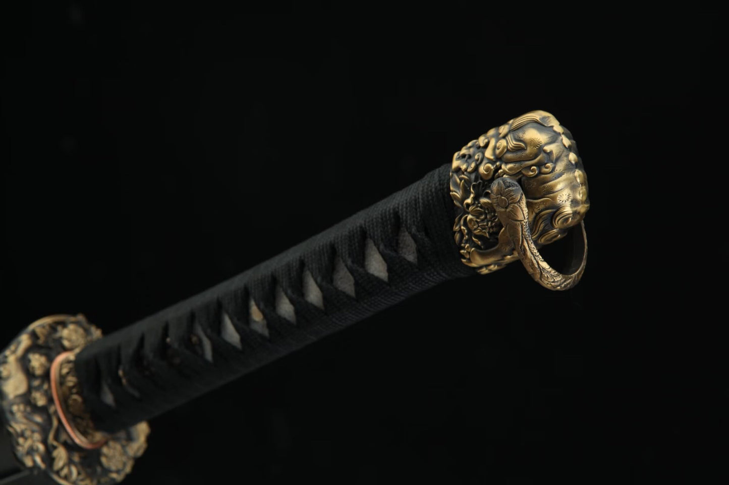 Folded Damascus Tachi — 28.7″ Blade, Ebony Saya, Carved Copper Fittings