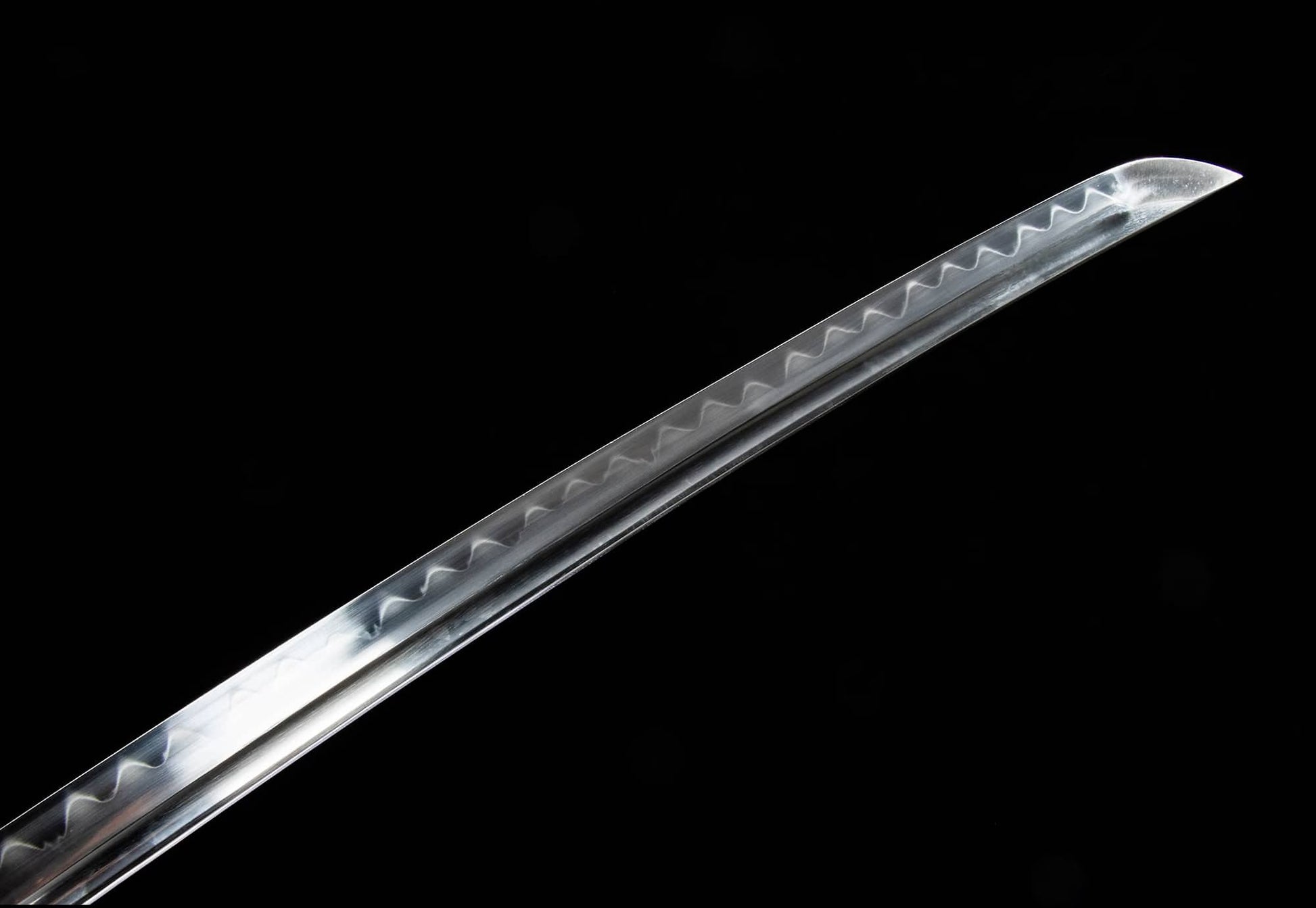 T10 Clay-Tempered Katana – 40.7″ Hamon Blade with Solid-Wood Saya