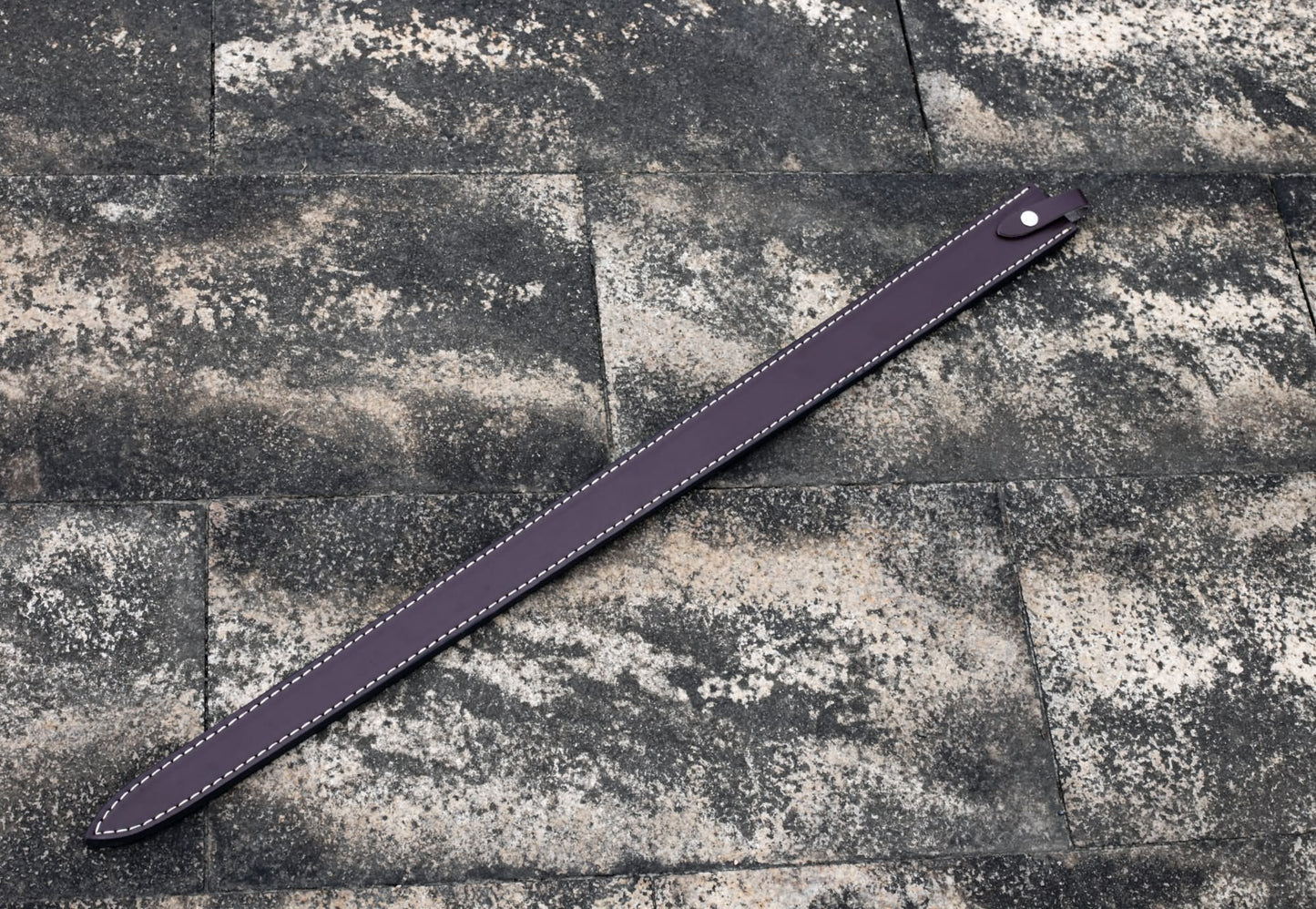 European Longsword – Hand-Forged T10 Patterned Steel Blade with Crossguard & Stitched Leather Scabbard