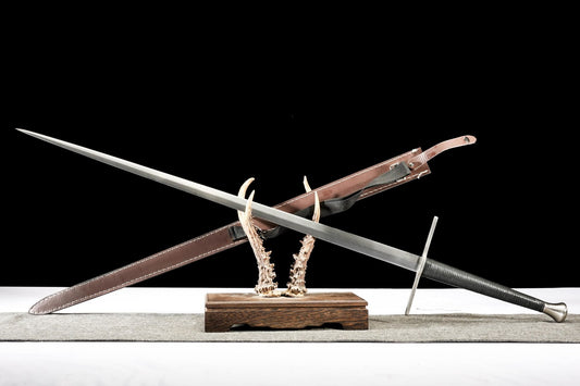Two-Handed European Longsword with Leather Sheath – Black or Brown