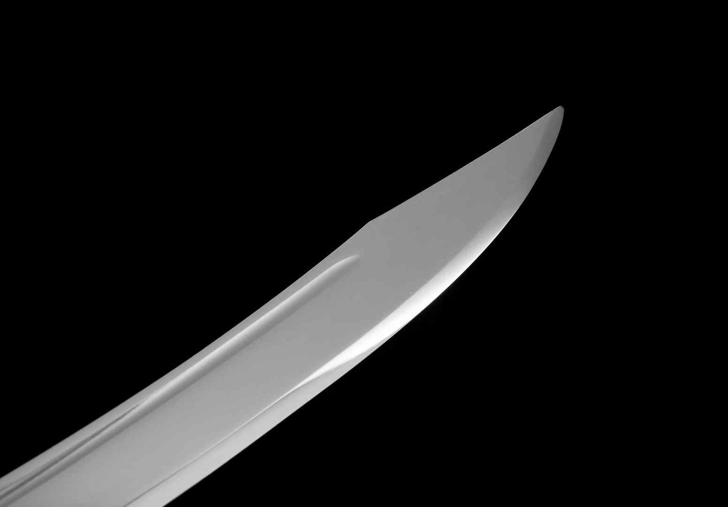 Xianglong Dao broad unsharpened blade tip close-up