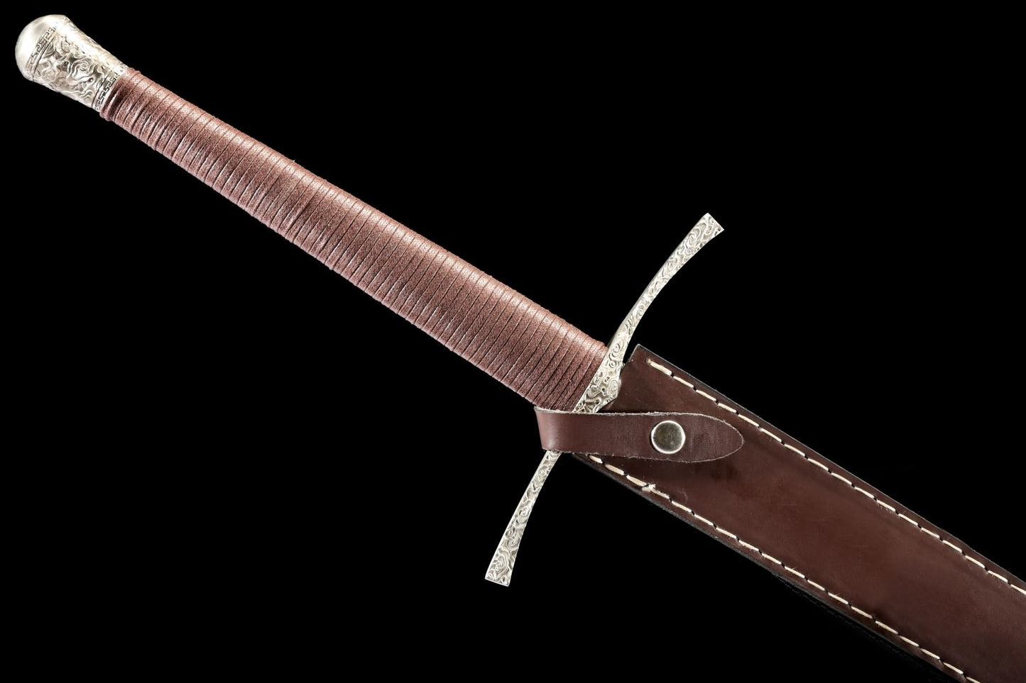 Xiangyun longsword handle and leather sheath retention strap detail