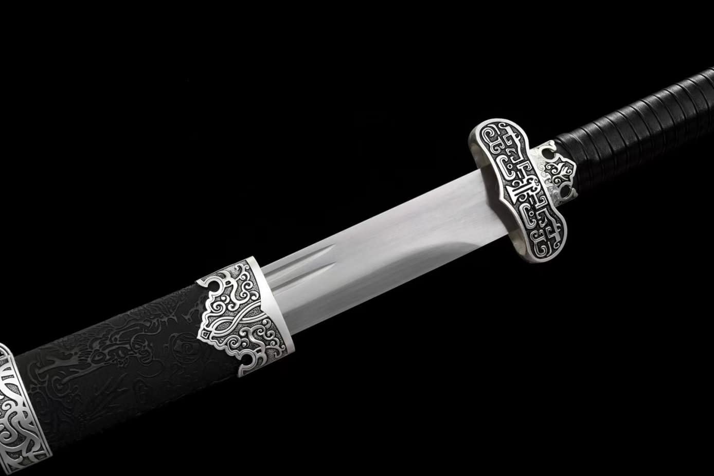 Black Gold Sabre,High Carbon Steel Blades,Faux Leather Scabbard,chinese sword real
