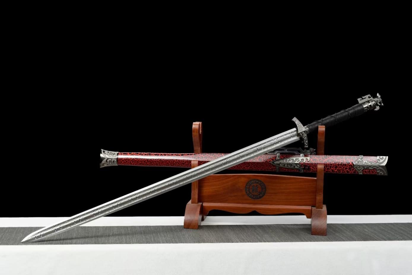 Great Han jian,High caorbon Steel Blade,Alloy Fittings,Solid Wood+Paint Scabbard,Chinese sword
