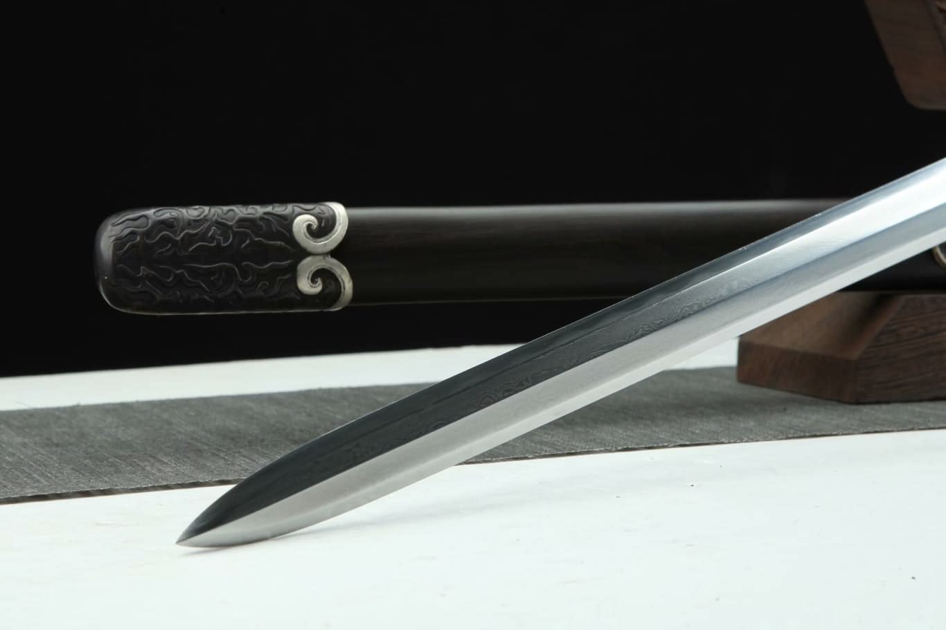 Fire Dragon jian,Forged Damascus Steel Blade,Brass Fittings,Ebony Scabbard,chinese sword
