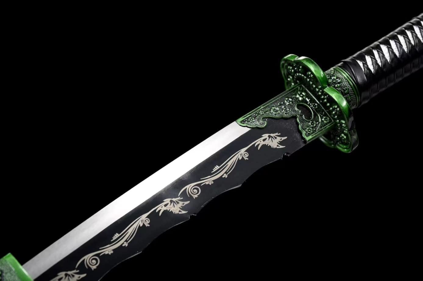 Qing dao Swords Real Forged High Hardness Blade,Alloy Fittings,chinese sword