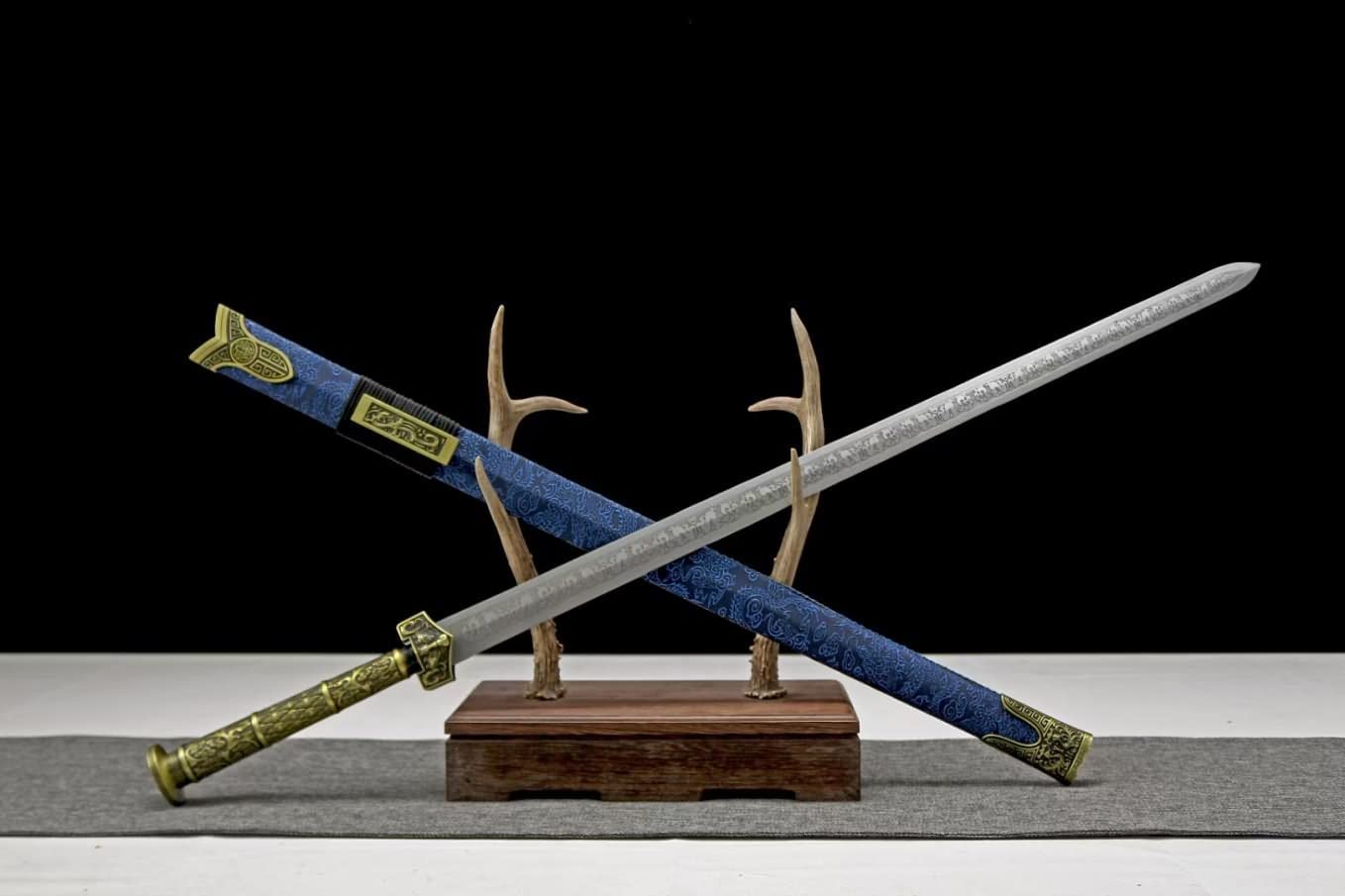 Han sword Medium Carbon Steel Blade Alloy Fittings Blue Scabbard,Chinese sword