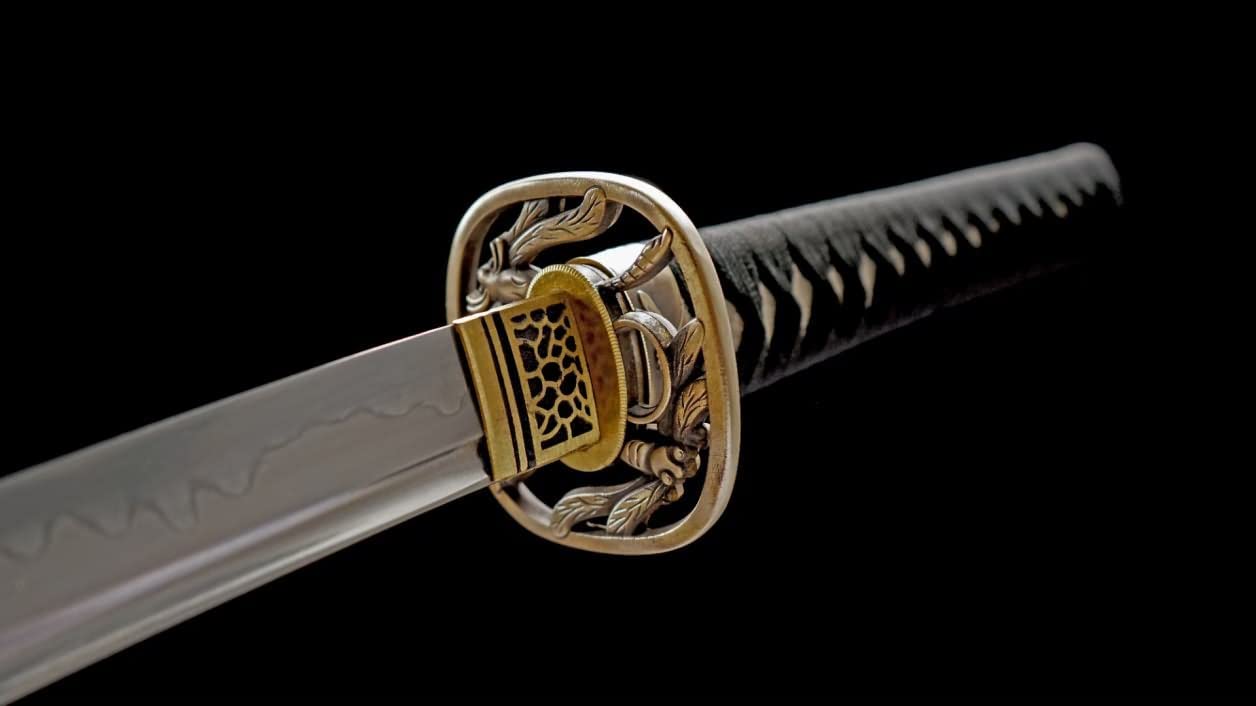 Samurai Sword Forged Steel Clay Tempered Battle Ready Brass Fittings