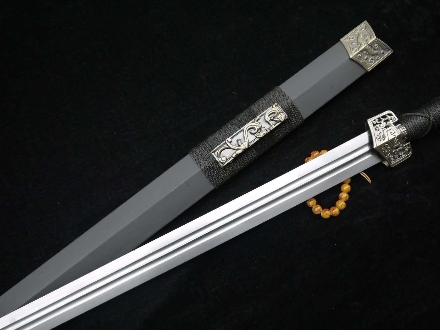 Han jian/Medium carbon steel blade/Solid matte black paint scabbard ...