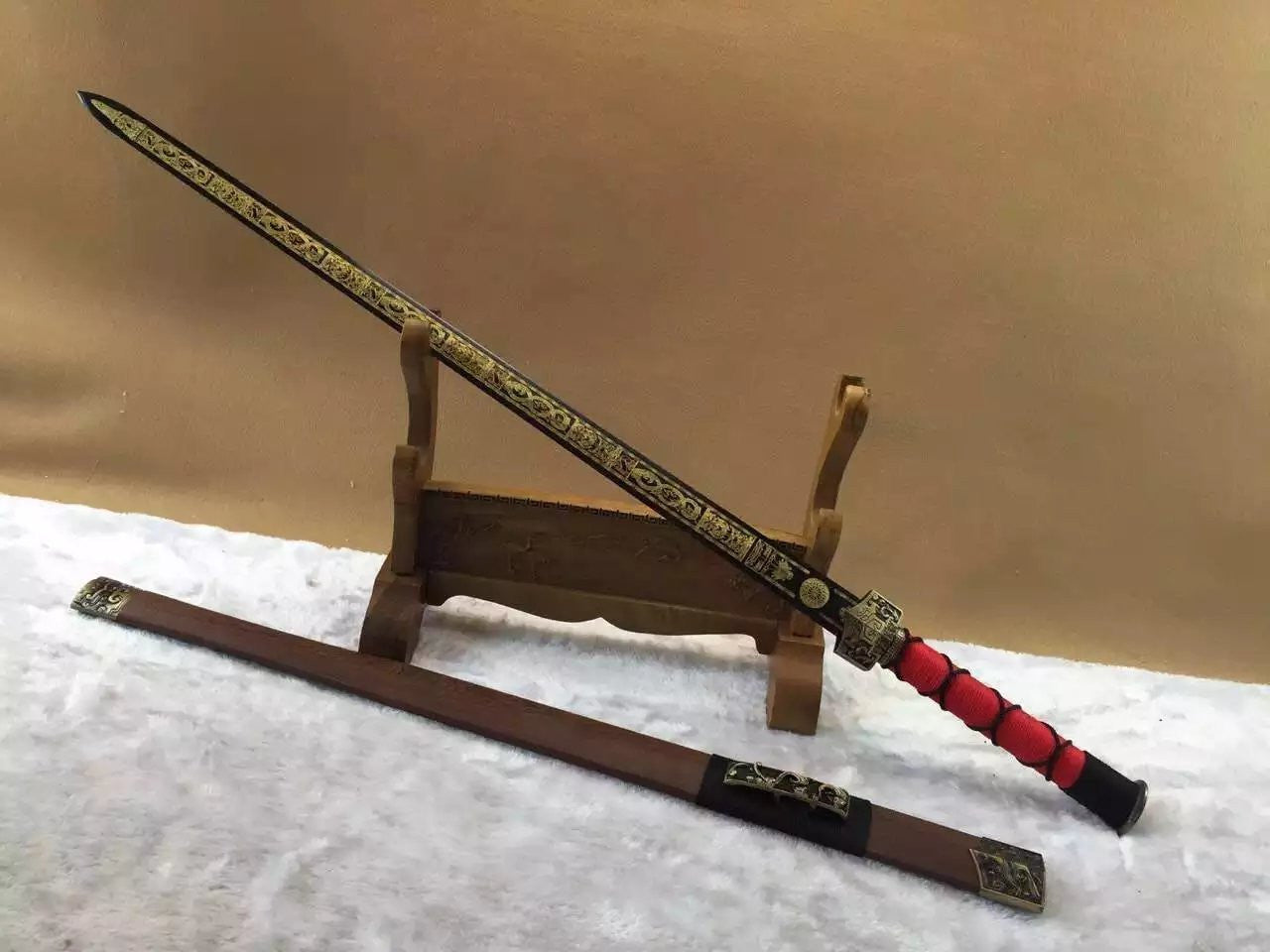 Han jian/Medium carbon steel etching pattern blade/Alloy/Length 41" - Chinese sword shop