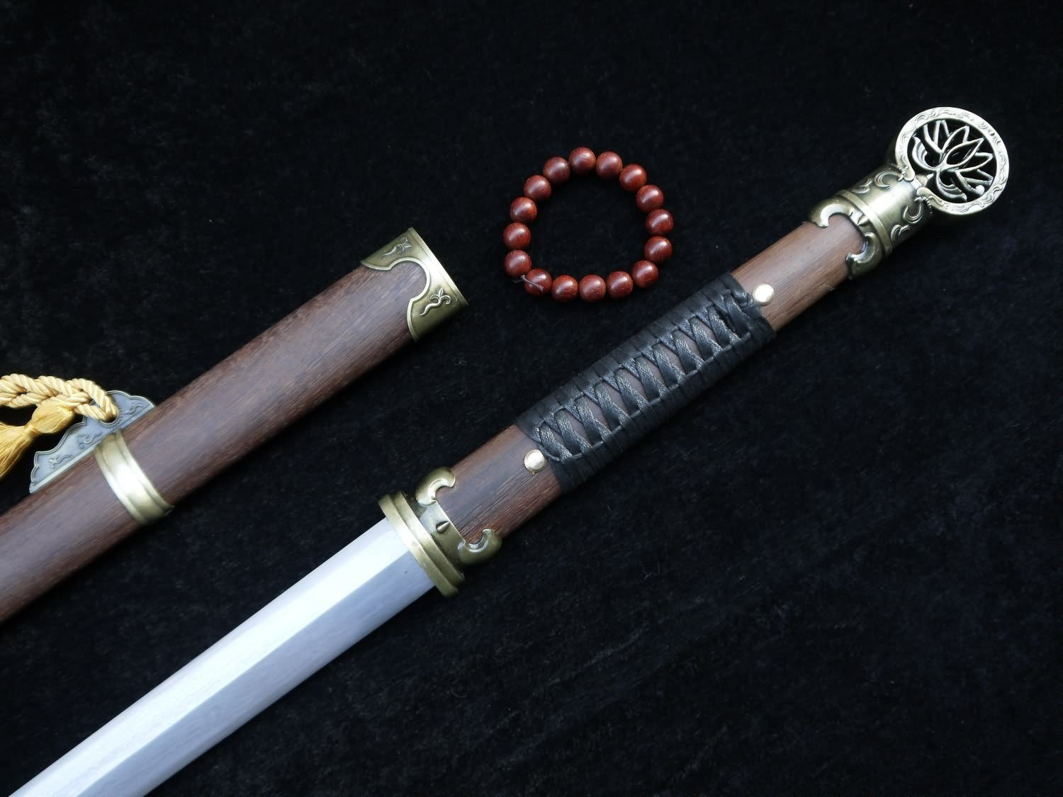 Pei Dong sword/Damascus steel blade/Rosewood scabbard/Length 41" - Chinese sword shop