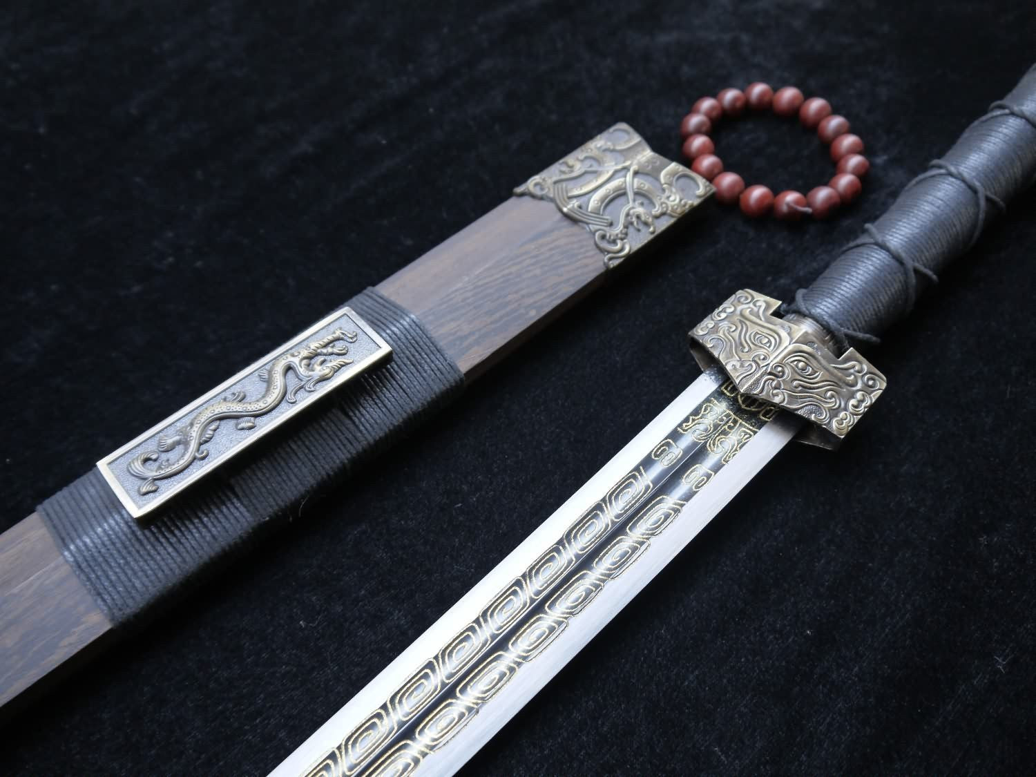 Han sword,Damascus steel Etching flame grain,Rosewood scabbard,Alloy - Chinese sword shop