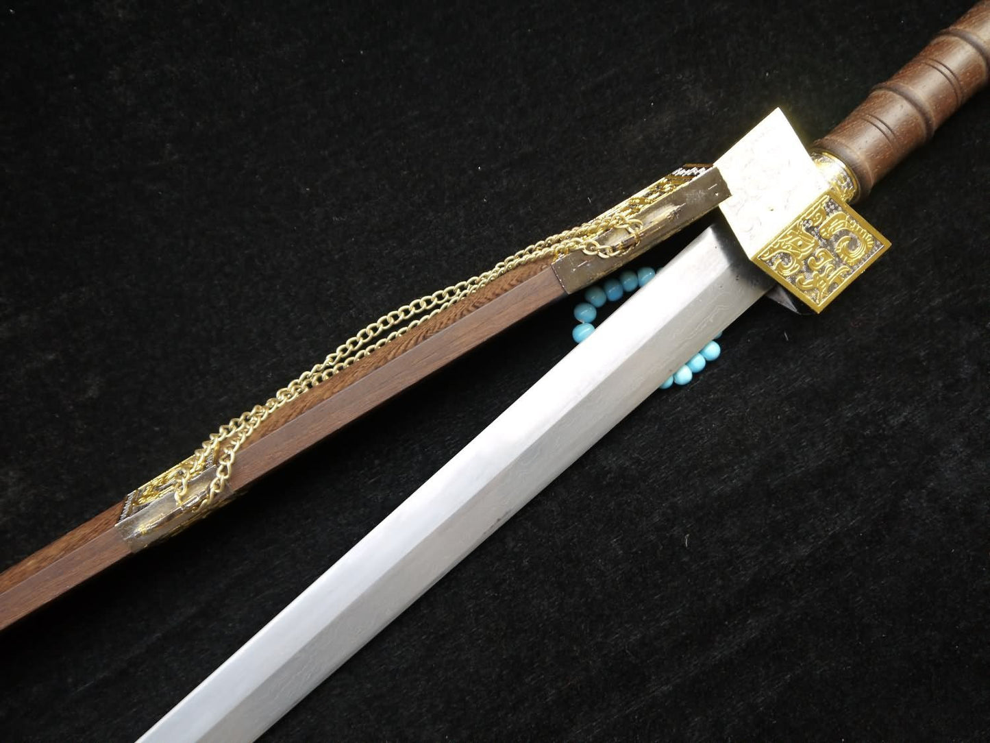 Zhanlu jian/Damascus steel blade/Rosewood scabbard/Alloy fitted/Length 39" - Chinese sword shop