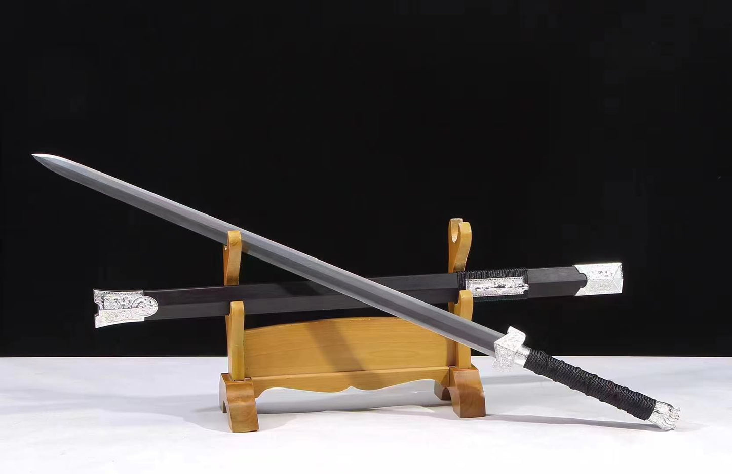 Han jian Forged Damascus Steel Blade Black Wood Scabbard Chinese sword