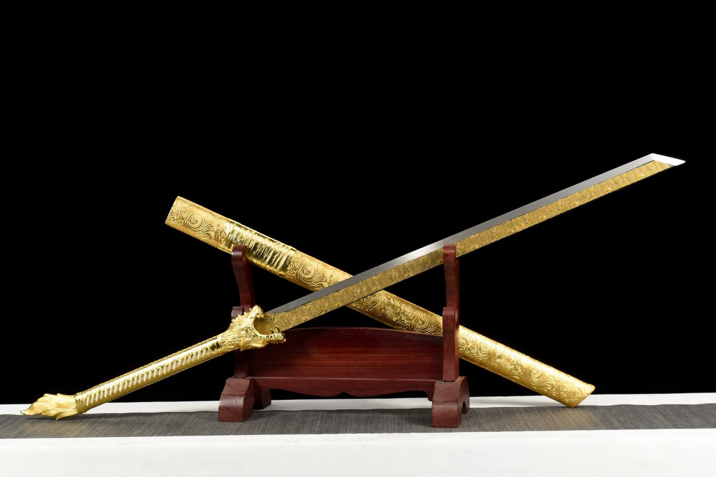 Golden Wolf Head Tang dao,Battle Ready,Hand Forged Blade,Alloy Fittings,LOONGSWORD