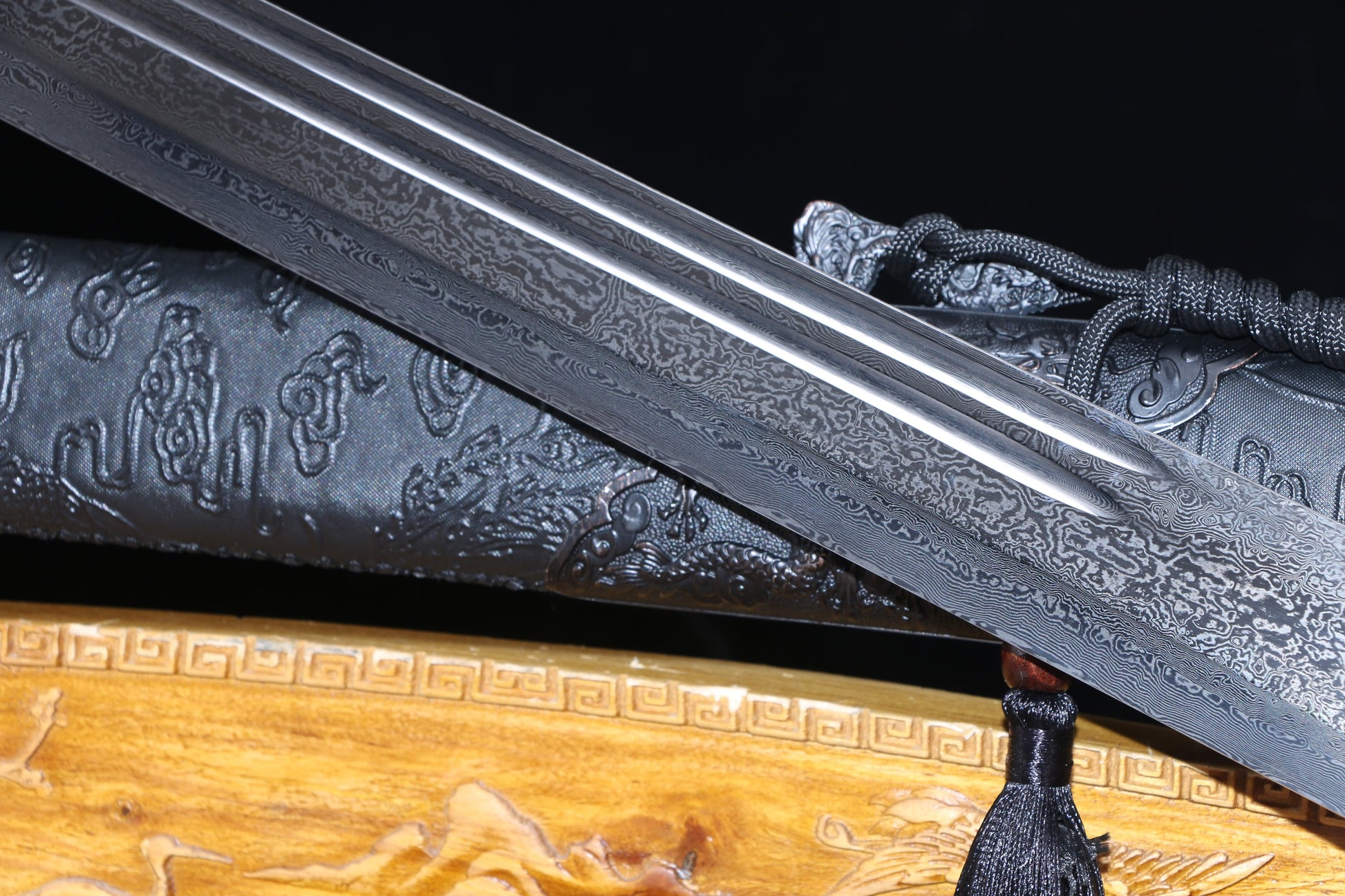 Black Gold dao Sword Real,Forged Damascus Blade,Alloy Fittings,Full Tang
